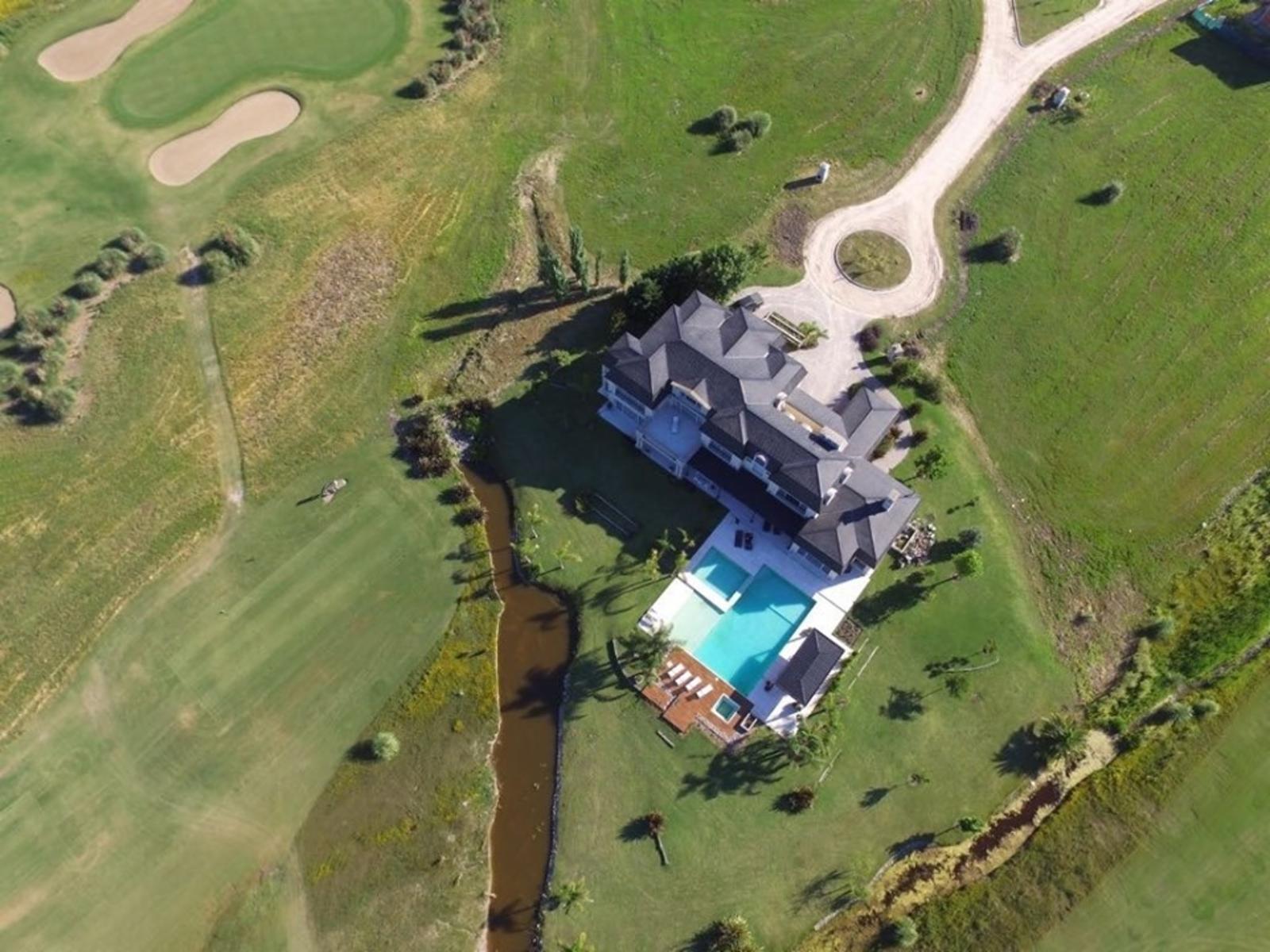 Casa Mansión única 1100m2 AMOBLADA en Country SAN ELISEO — foto 2