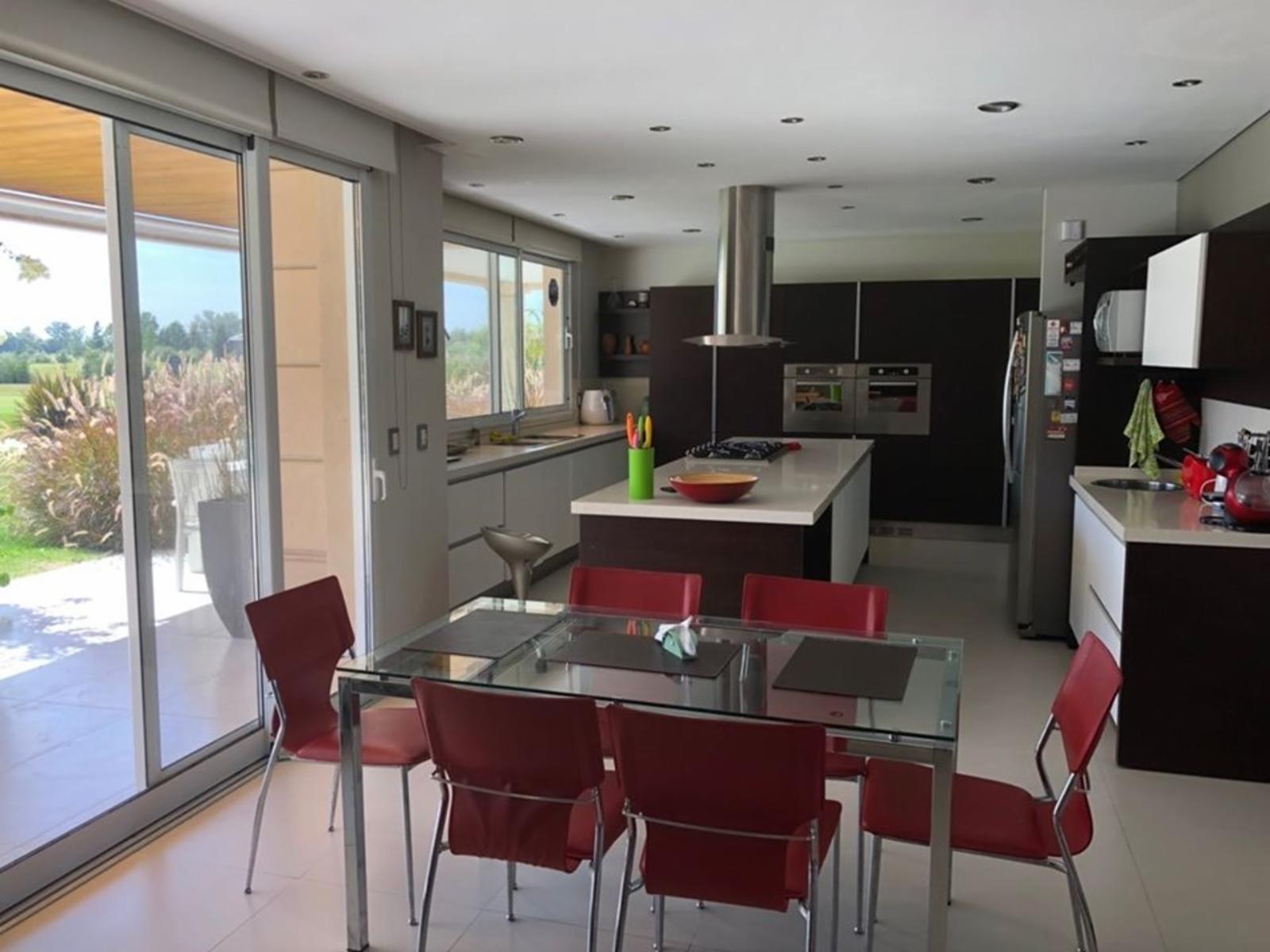 Casa Mansión única 1100m2 AMOBLADA en Country SAN ELISEO — foto 10