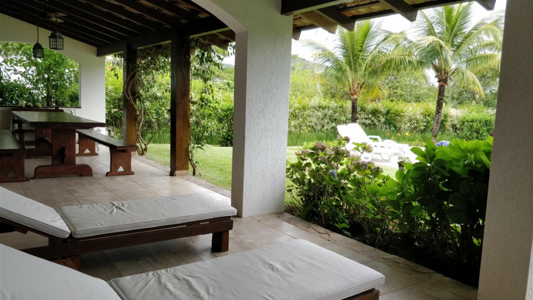 Excelente Casa en LAGOINHA ANTARES CLUB para 14 huéspedes, 360m2, 6 habitaciones, 2 en suite, piscina, 1600m2 de parque. — foto 7
