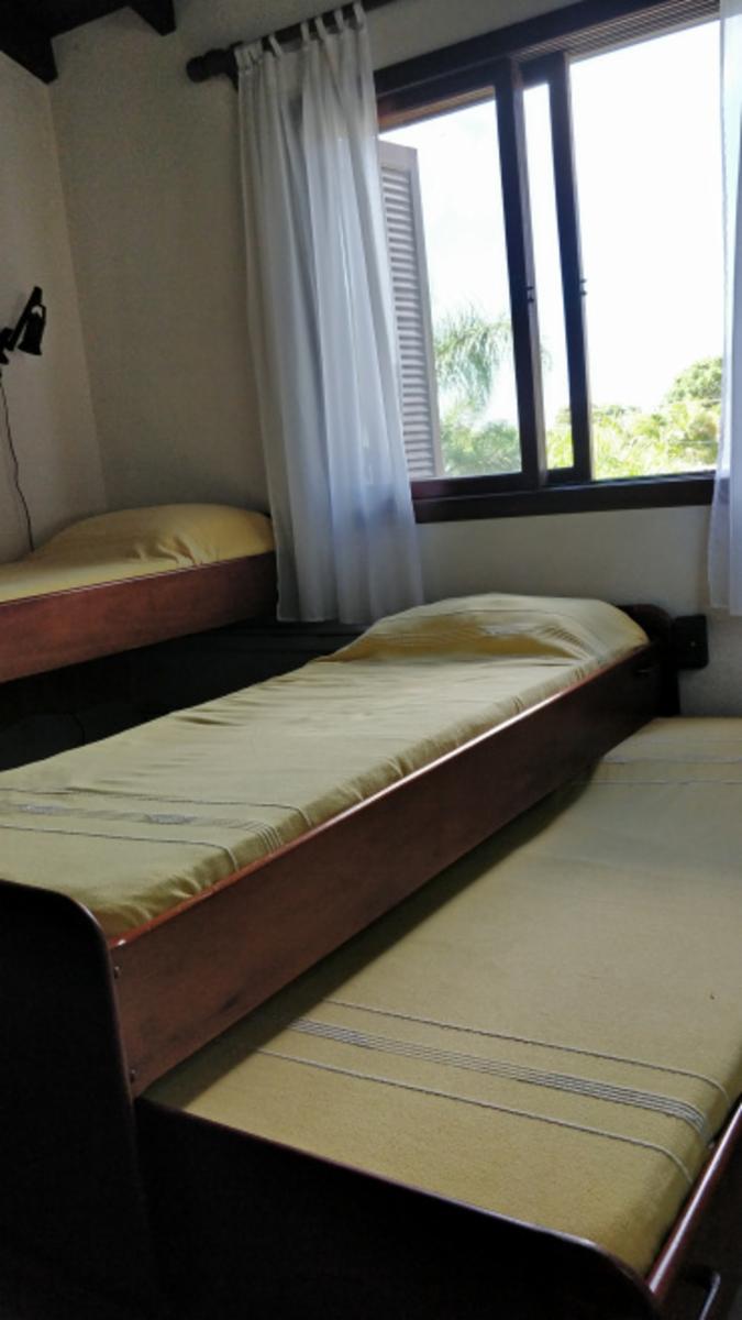 Excelente Casa en LAGOINHA ANTARES CLUB para 14 huéspedes, 360m2, 6 habitaciones, 2 en suite, piscina, 1600m2 de parque. — foto 13