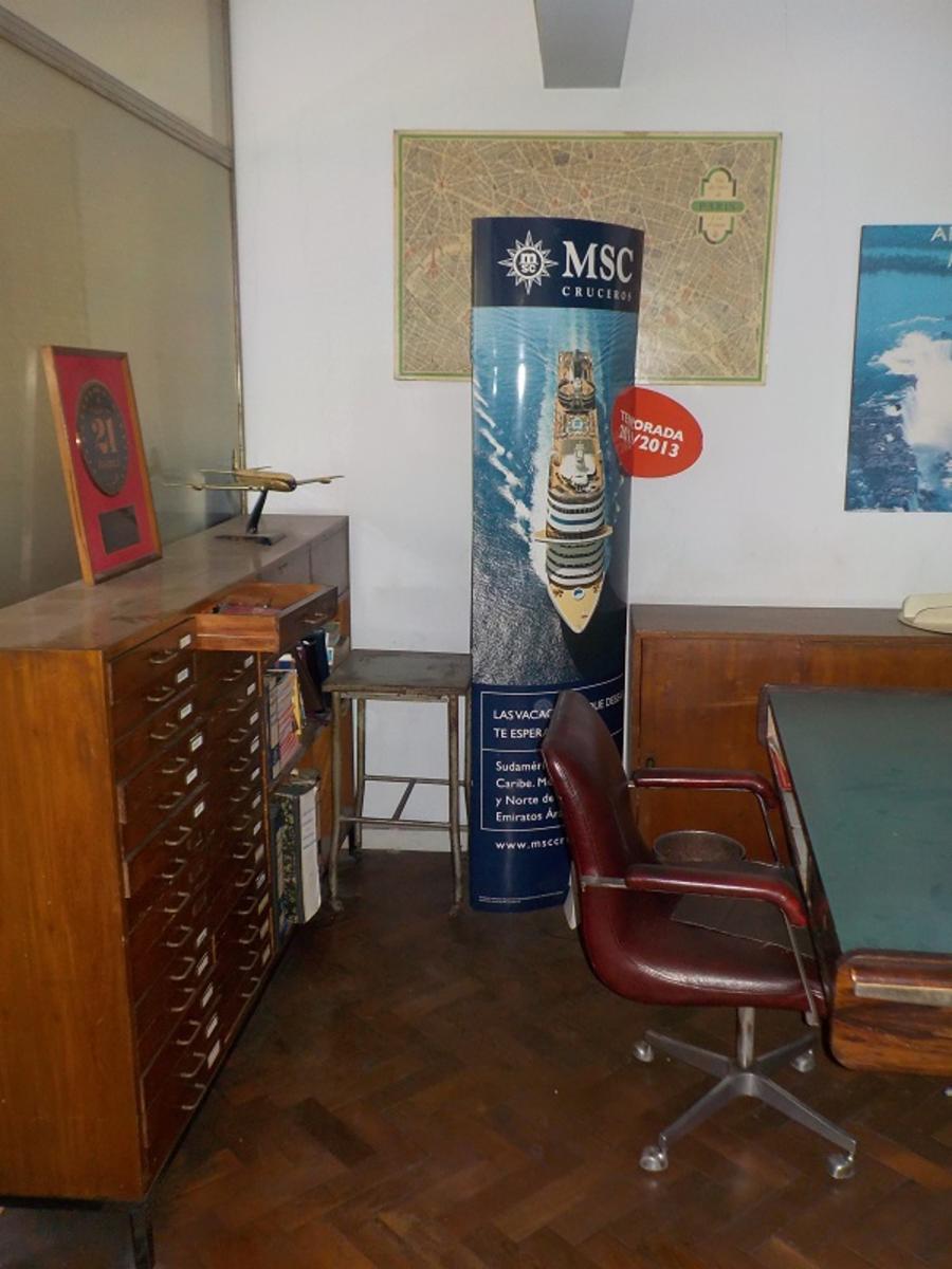 Oficina en venta 45m2 con 4 despachos en excelente ubicación - 8