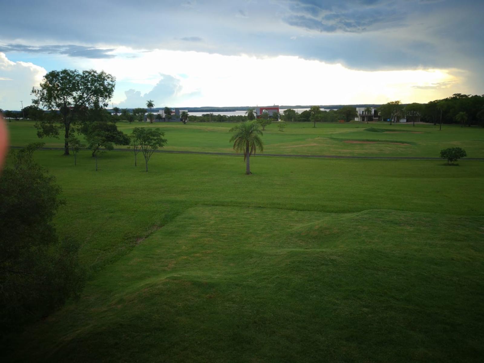 Casa en Club de Campo Aguavista en Paraguay, Para Inversión, 210 m², 3 Habitaciones, 3 Baños — foto 8