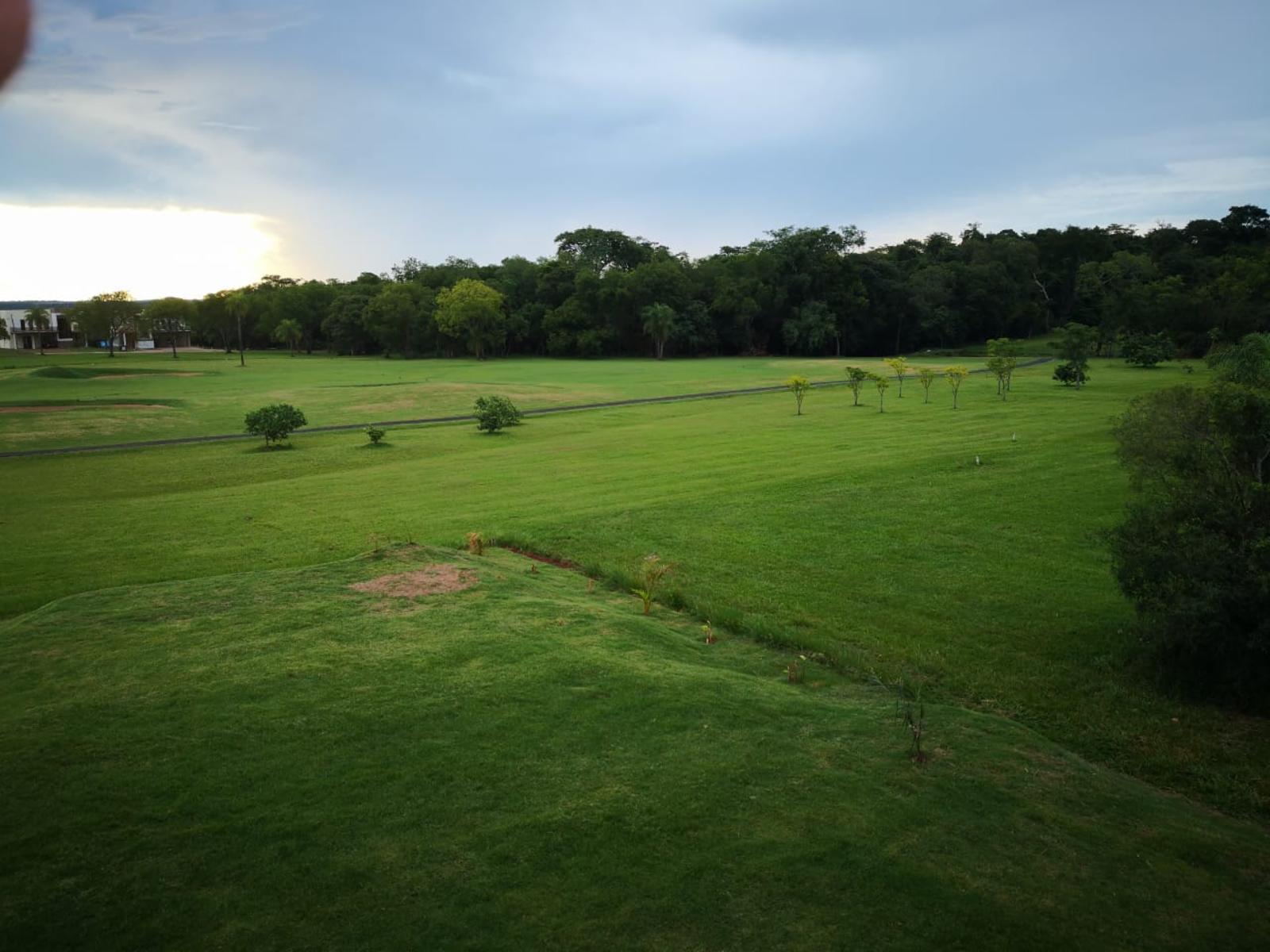 Casa en Club de Campo Aguavista en Paraguay, Para Inversión, 210 m², 3 Habitaciones, 3 Baños — foto 9