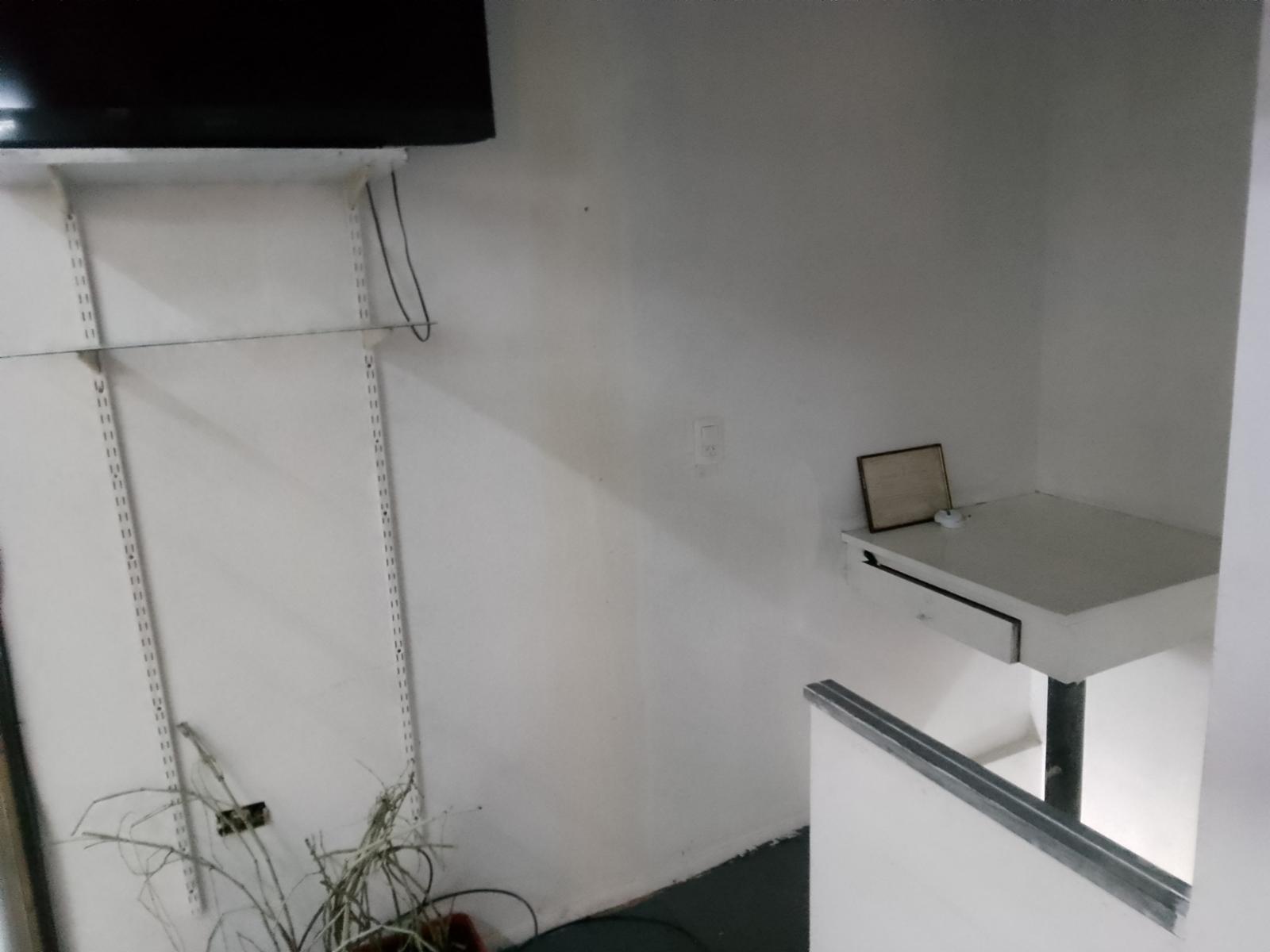 Local comercial 36M2 en excelente ubicación en galería planta Baja y depósito - 15