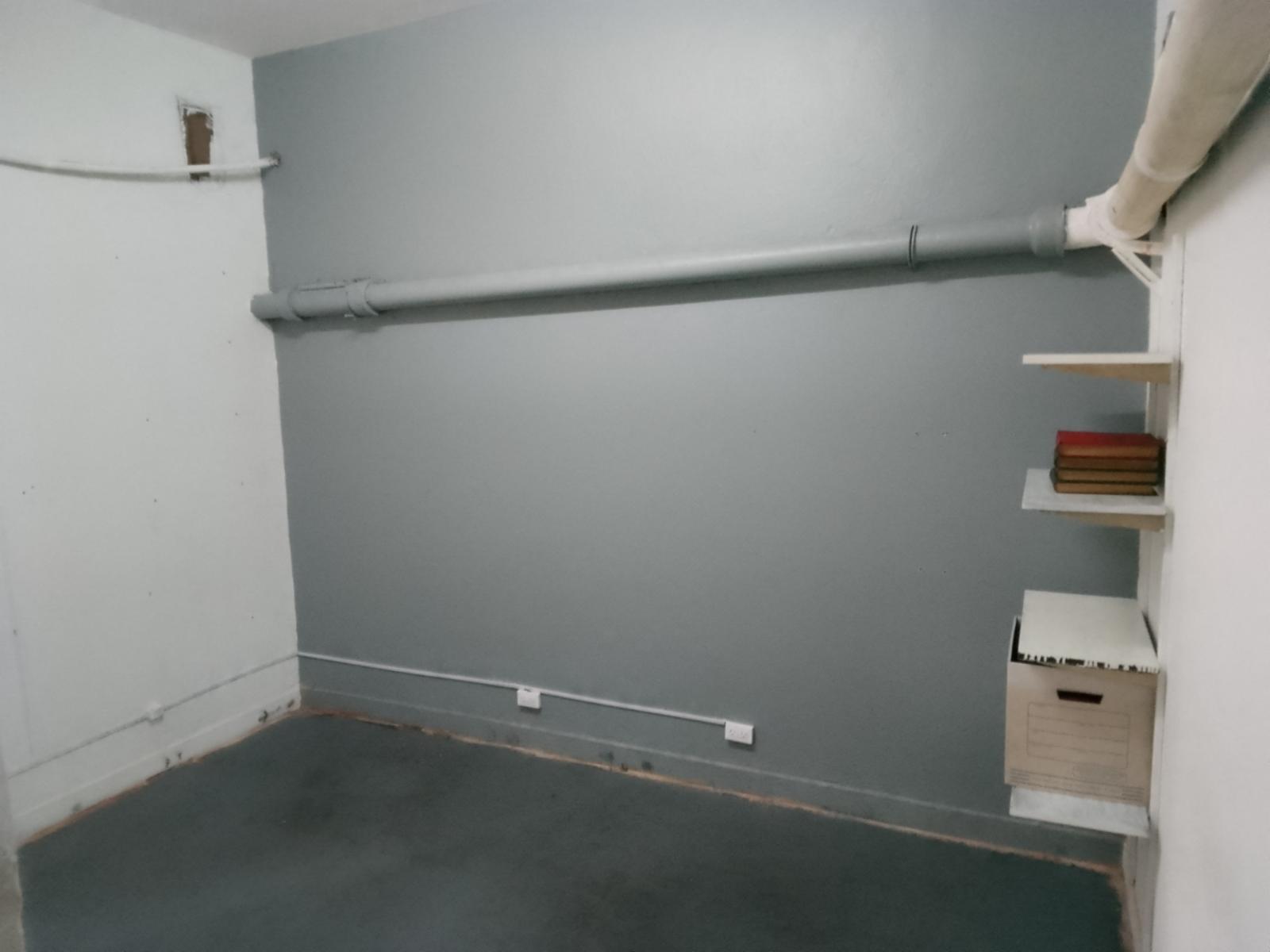 Local comercial 36M2 en excelente ubicación en galería planta Baja y depósito - 20