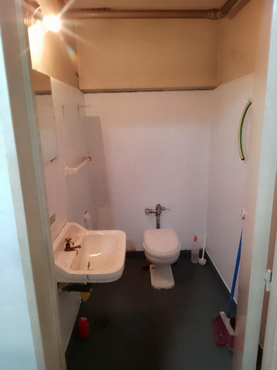 Local comercial 36M2 en excelente ubicación en galería planta Baja y depósito - 21
