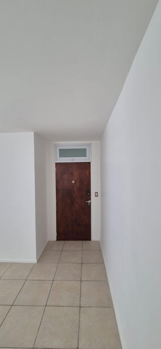 Alquilo Hermosa Oficina de 32 m² en Perfecto Estado en El Corazón del Microcentro - 4