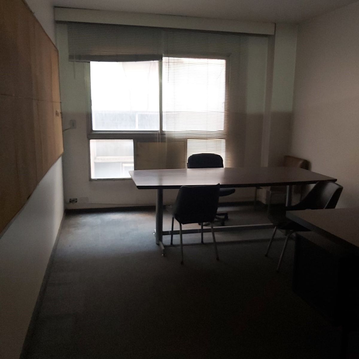Oficina Comercial de 28 m² Amoblada Se Alquila — foto 2