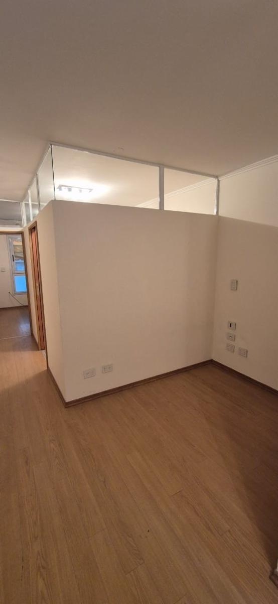 Hermosa Oficina de 27 m² en alquiler en Perfecto Estado en El Corazóndel Microcentro - 6