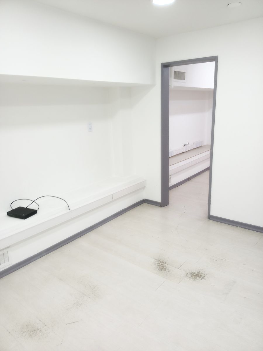 Oficina Comercial en Venta 127 m² Excelente Ubicación 6 Ambientes - 14