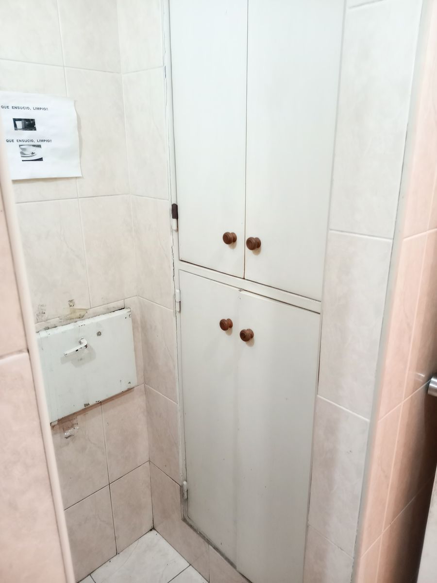 Oficina Comercial en Venta 127 m² Excelente Ubicación 6 Ambientes - 29
