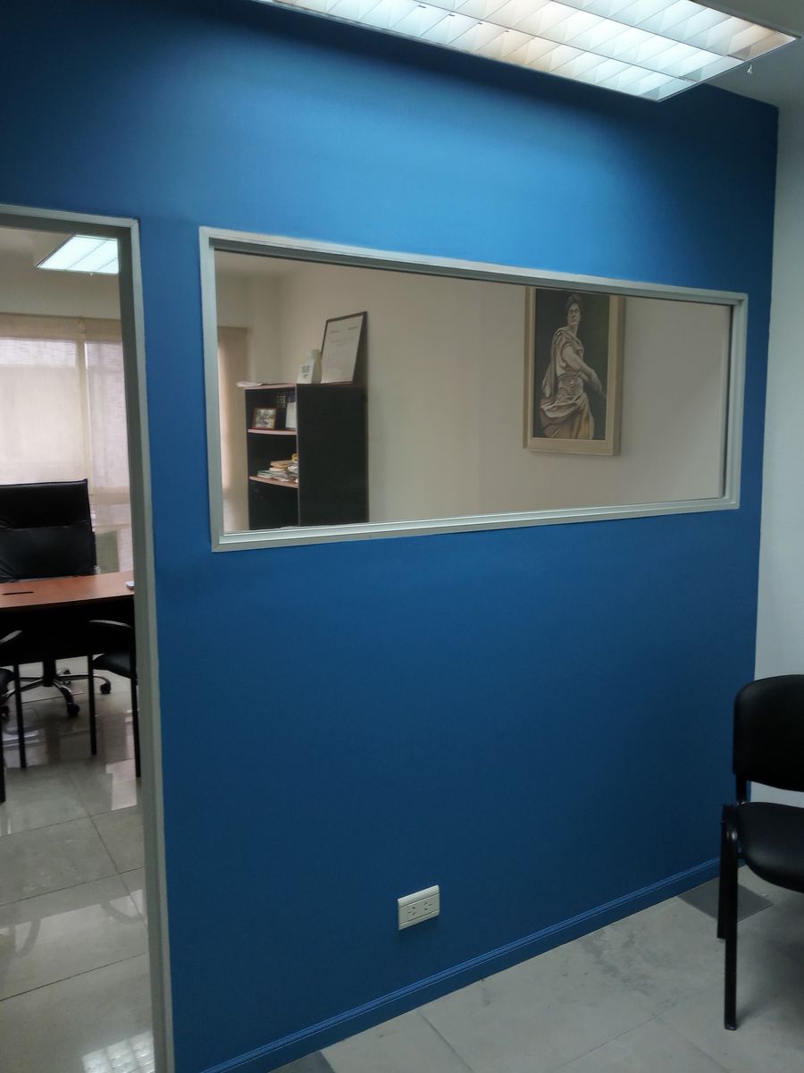 Oficina Comercial de 28 m² en Alquiler Amoblada en Microcentro - 9