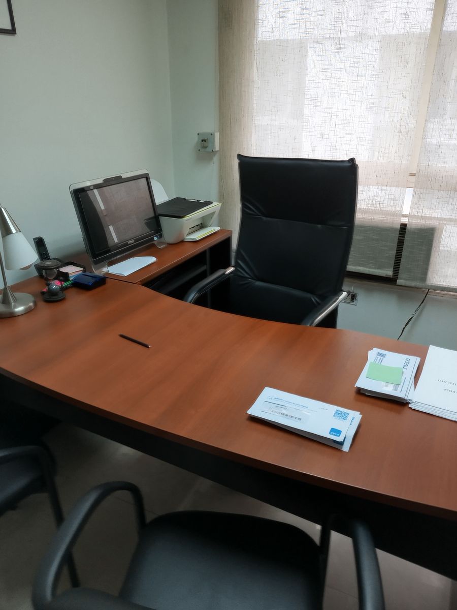 Oficina Comercial de 28 m² en Alquiler Amoblada en Microcentro - 11