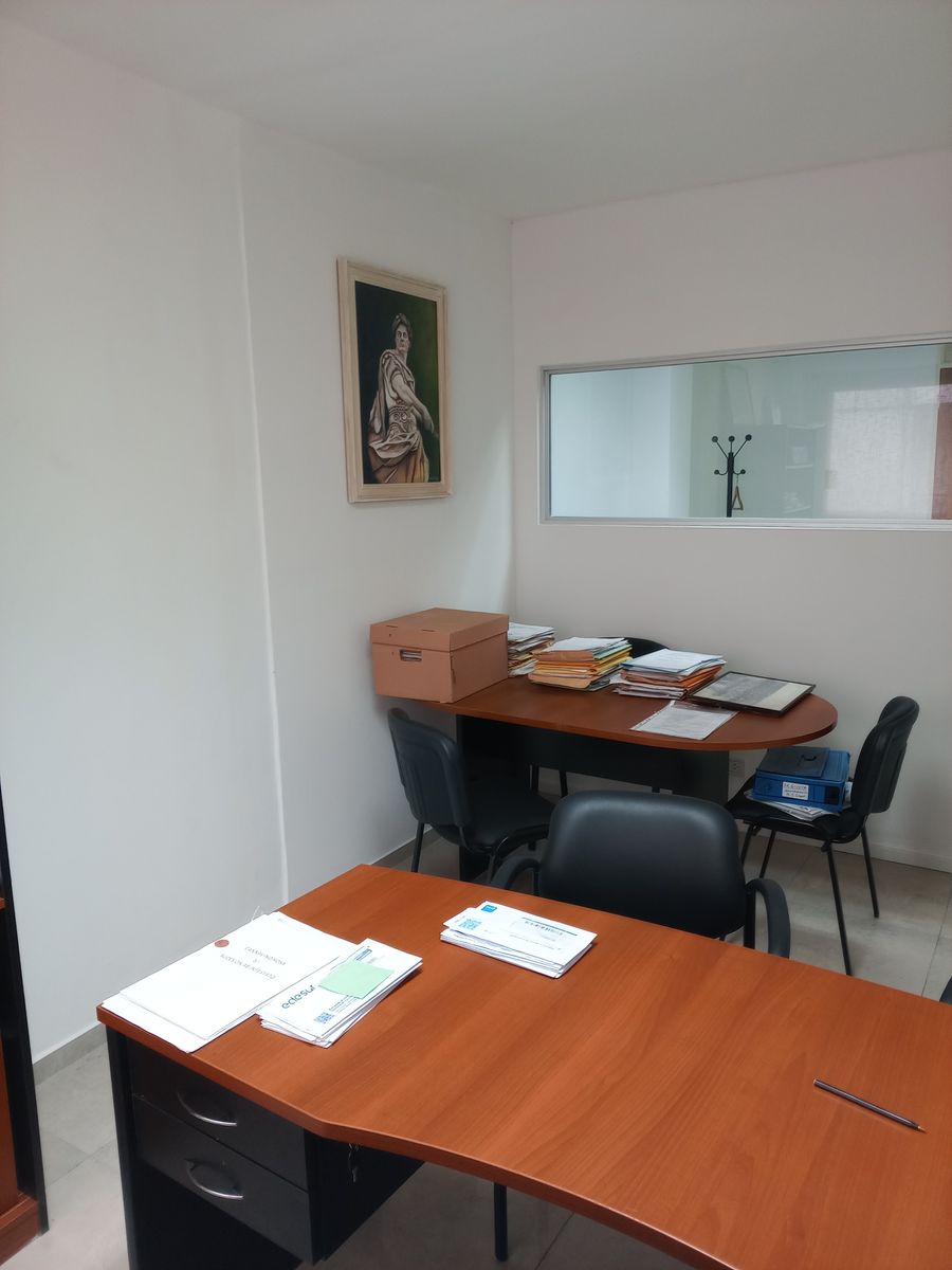 Oficina Comercial de 28 m² en Alquiler Amoblada en Microcentro - 16