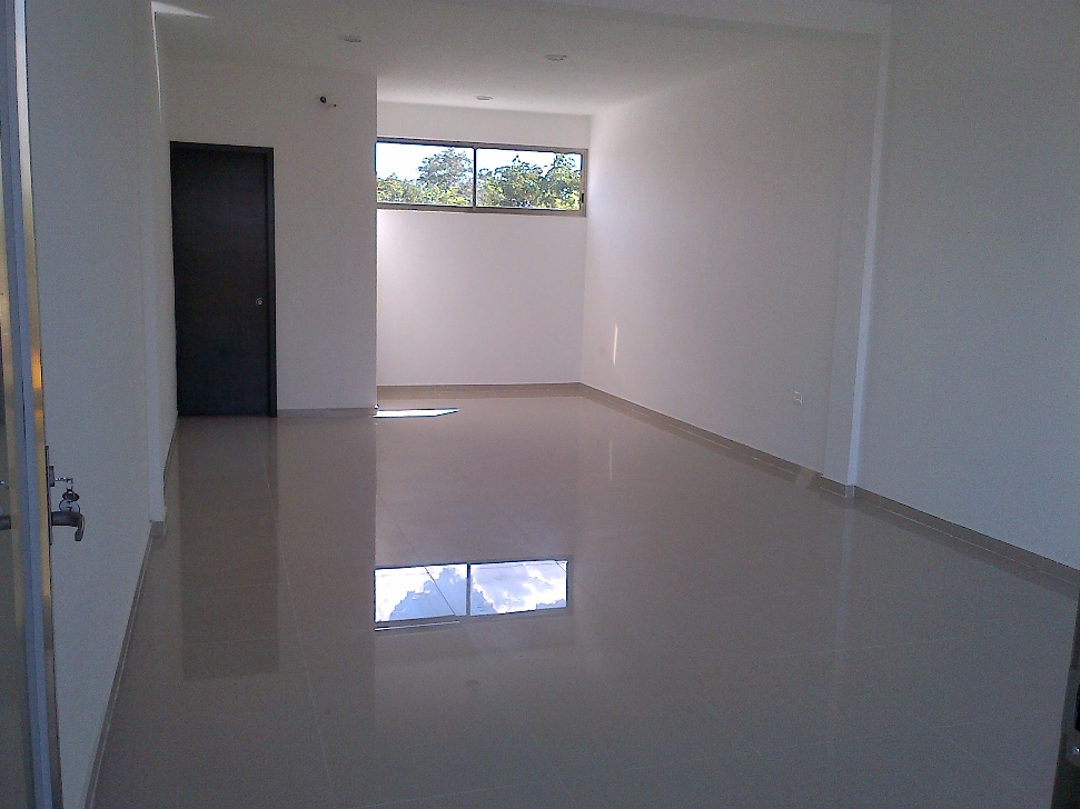 Local comercial en venta 75m2