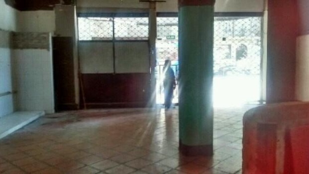 Local en venta 136m2 + entrepiso muy buena ubicación — foto 2