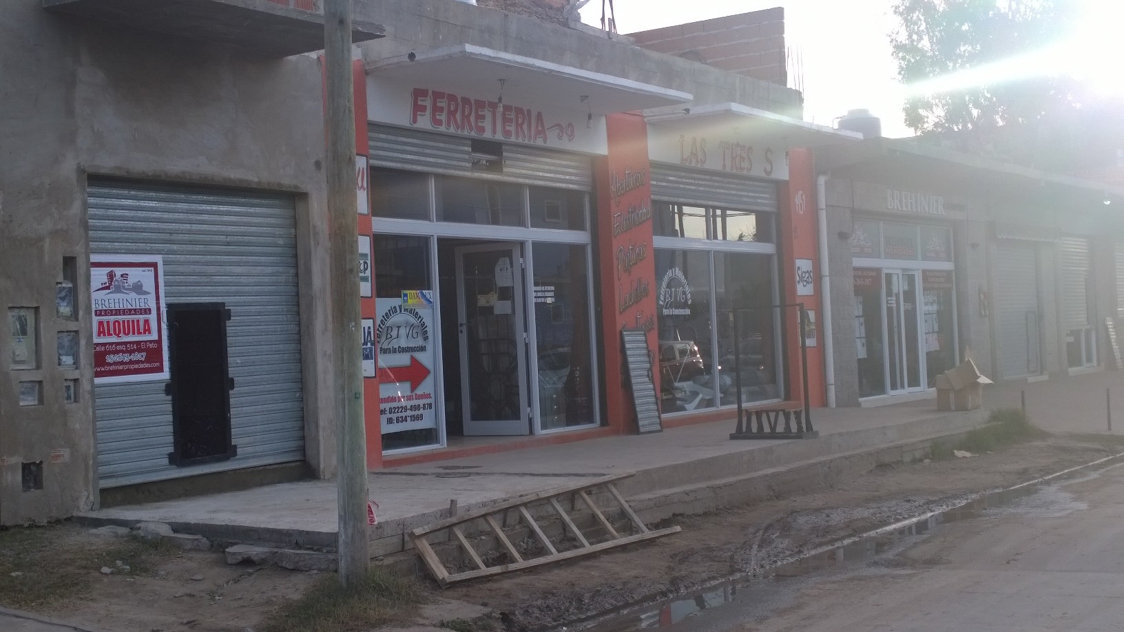Local excelente ubicación de 3x15. El Pato — foto 3