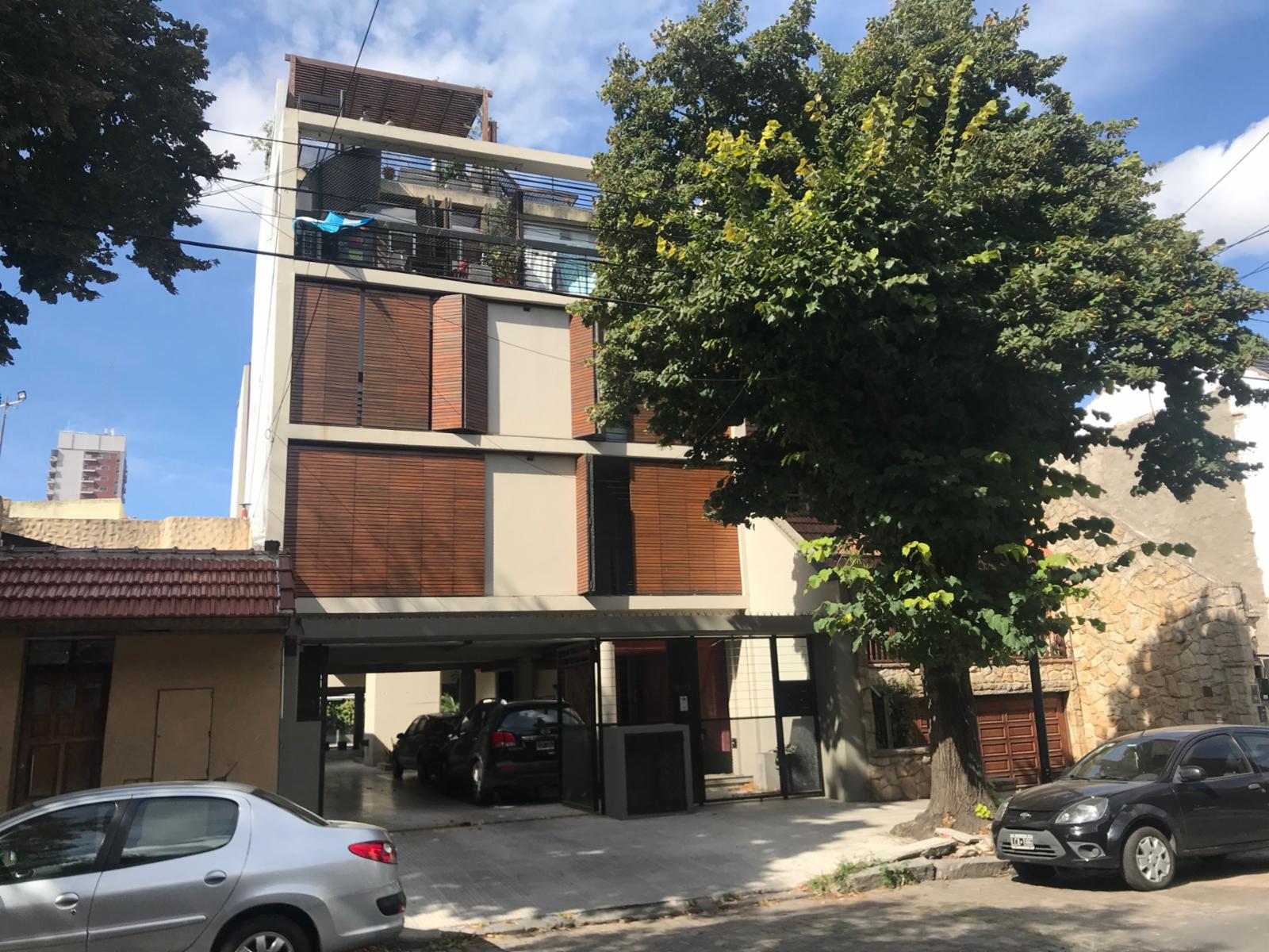 3 amb c/coch - Categoria - Pileta y quincho — foto 12