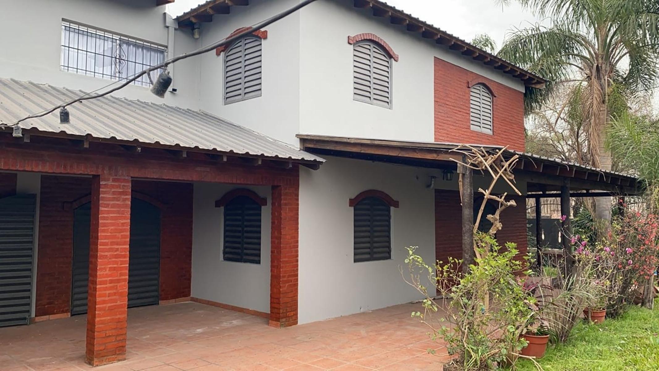 EXELENTE PROP.CON PISCINA - 2