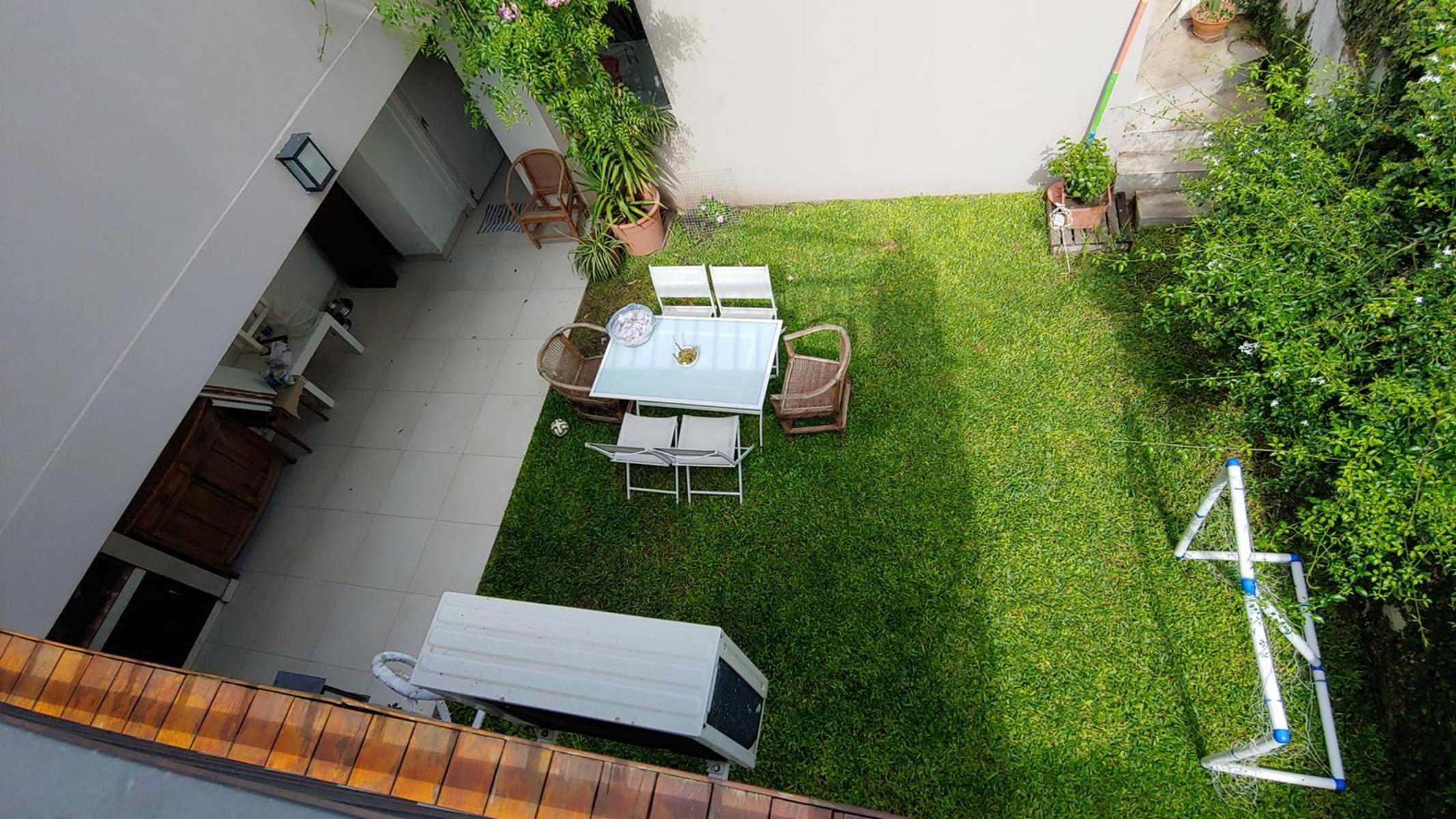 Excelente casa en venta de 4 dormitorios - La Plata — foto 7