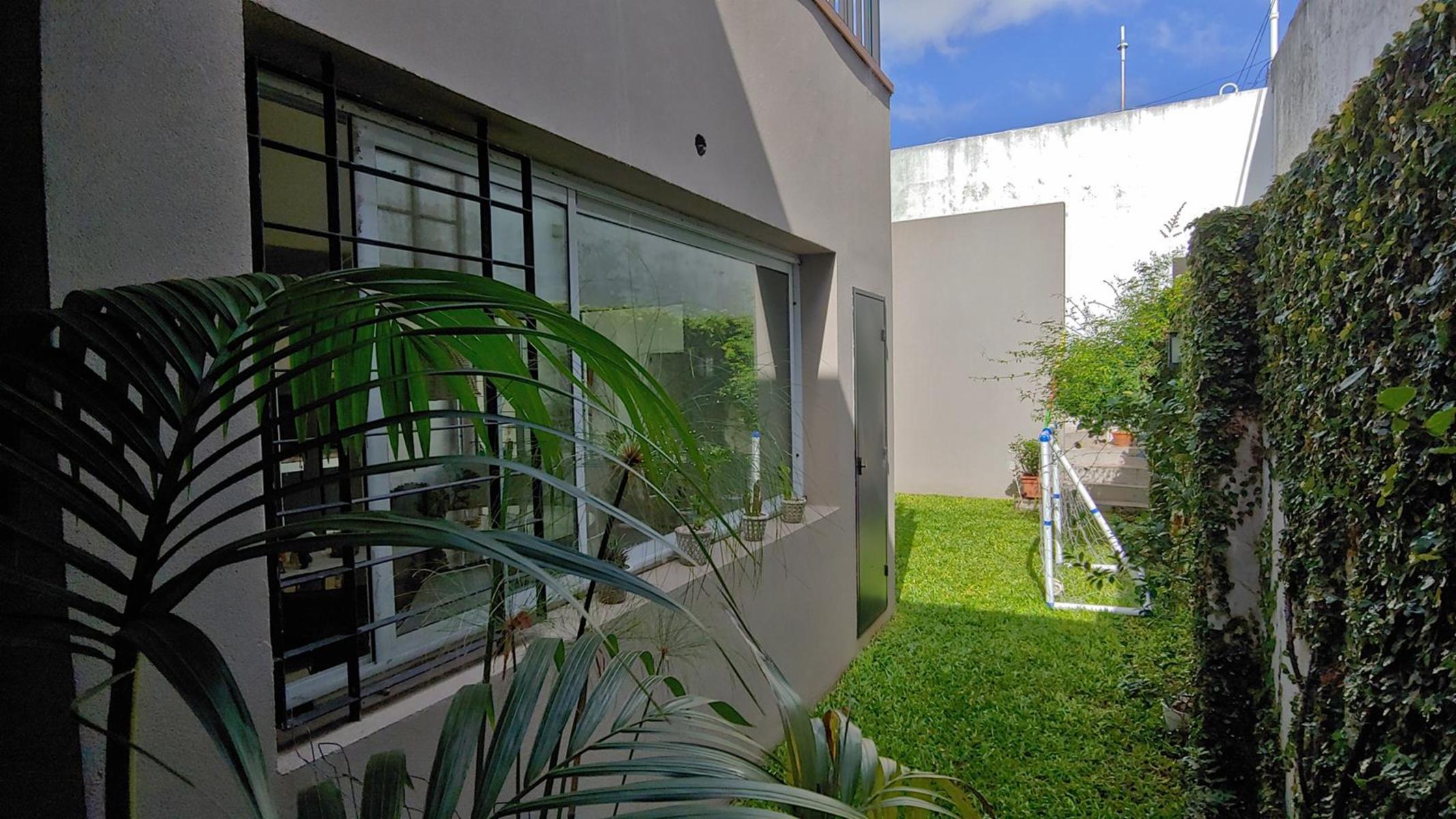 Excelente casa en venta de 4 dormitorios - La Plata — foto 14