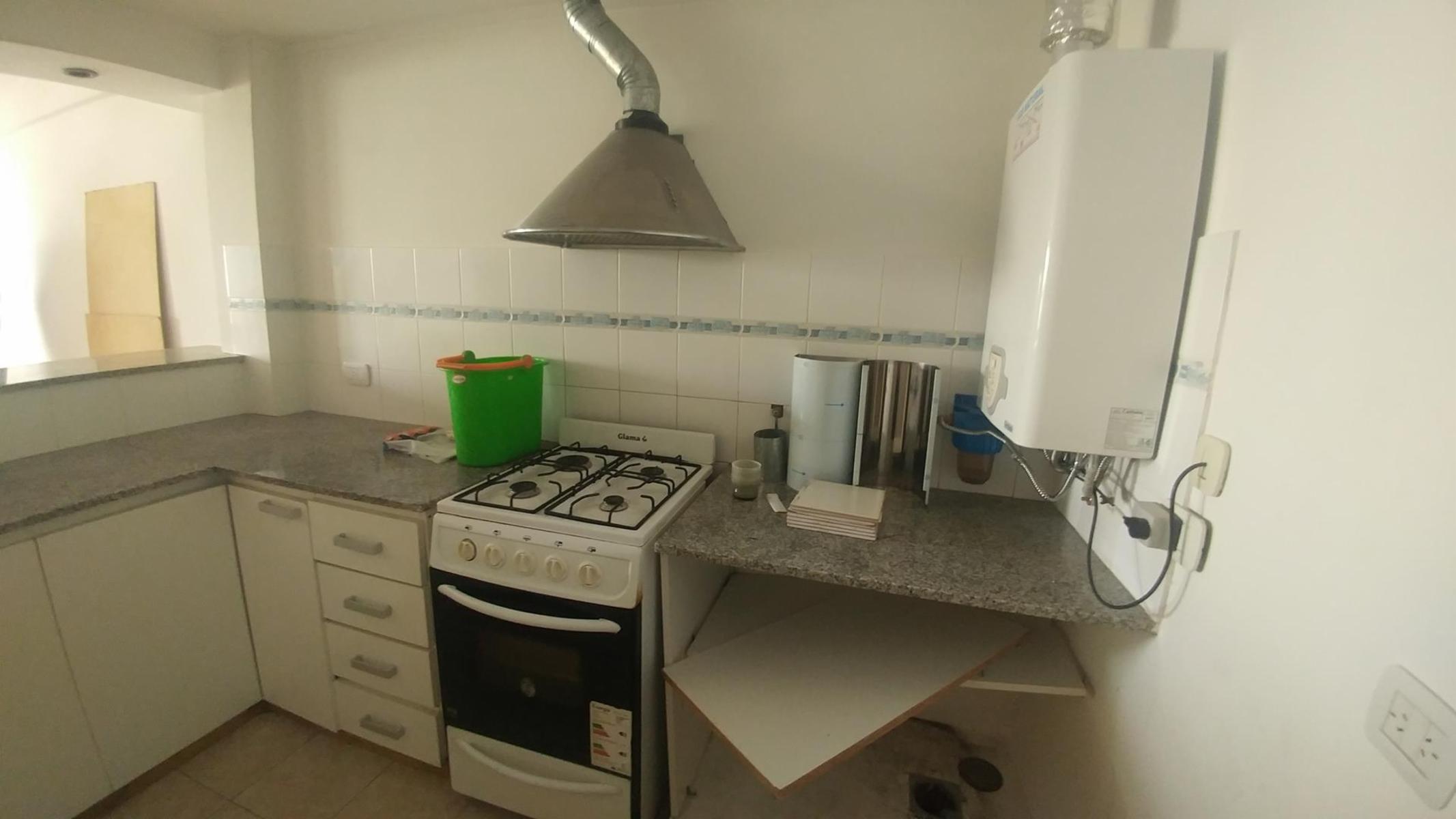 Departamento de 1 dormitorio, moderno con cochera. — foto 2