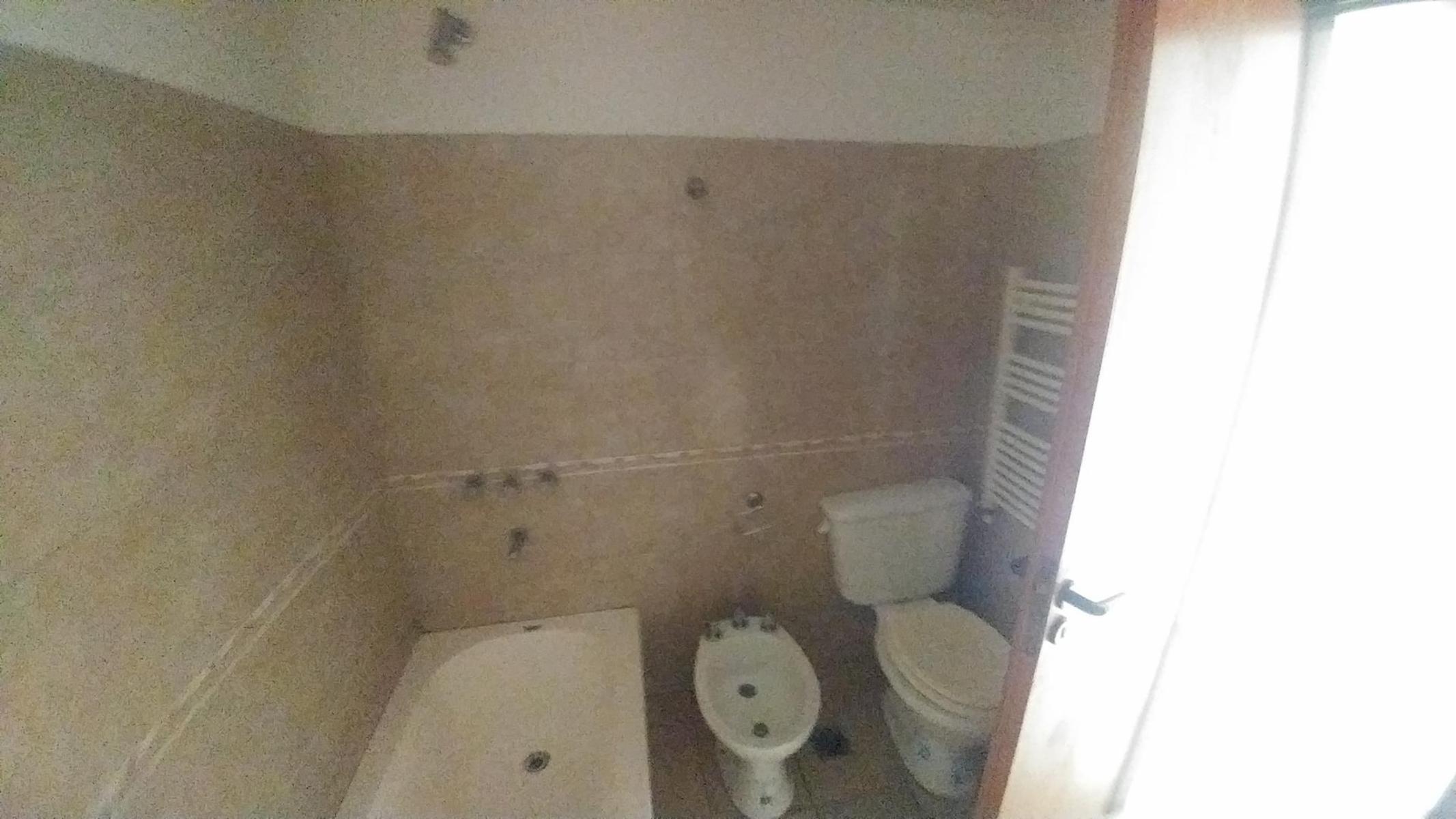 Departamento de 1 dormitorio, moderno con cochera. — foto 9