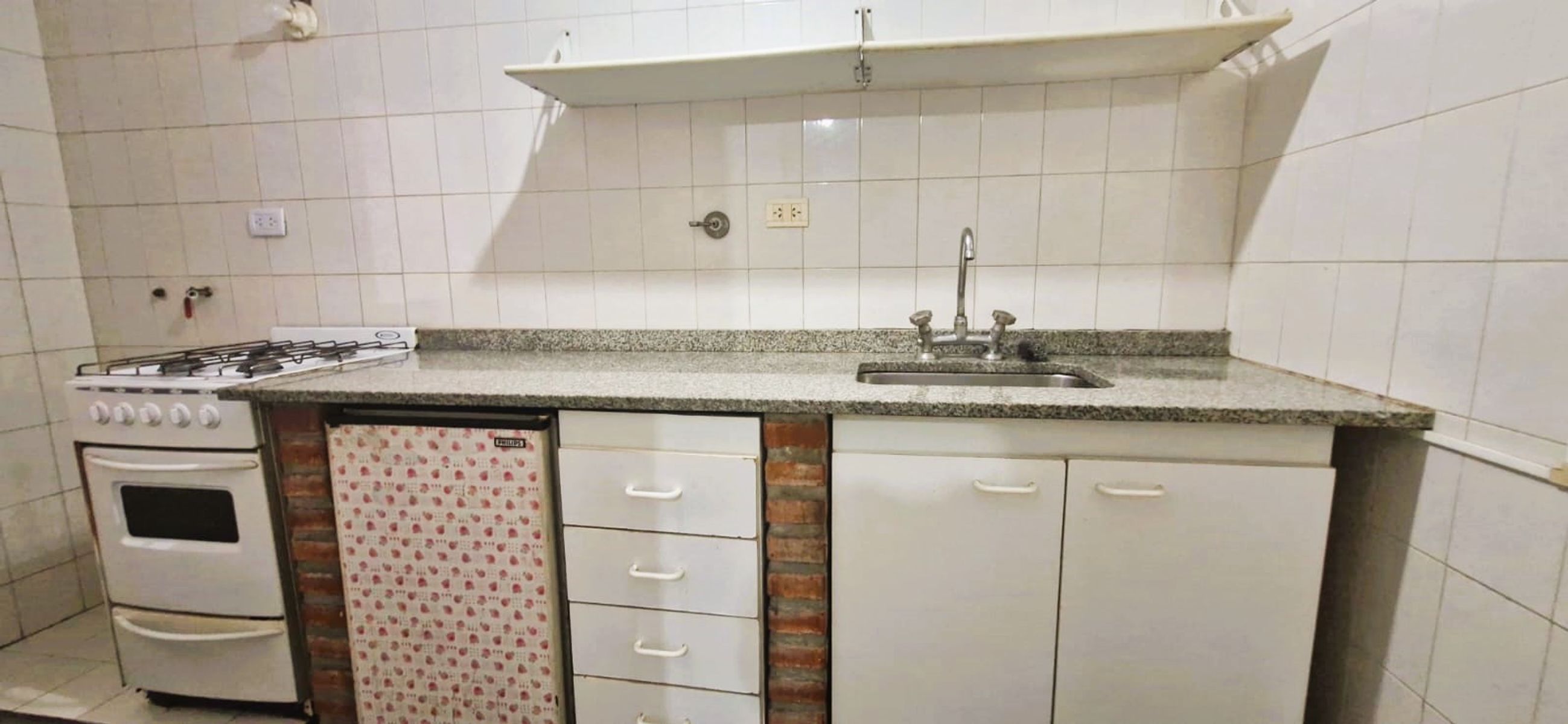 SE VENDE DEPARTAMENTO DOS AMBIENTES CON ESPACIO GUARDACOCHE — foto 5