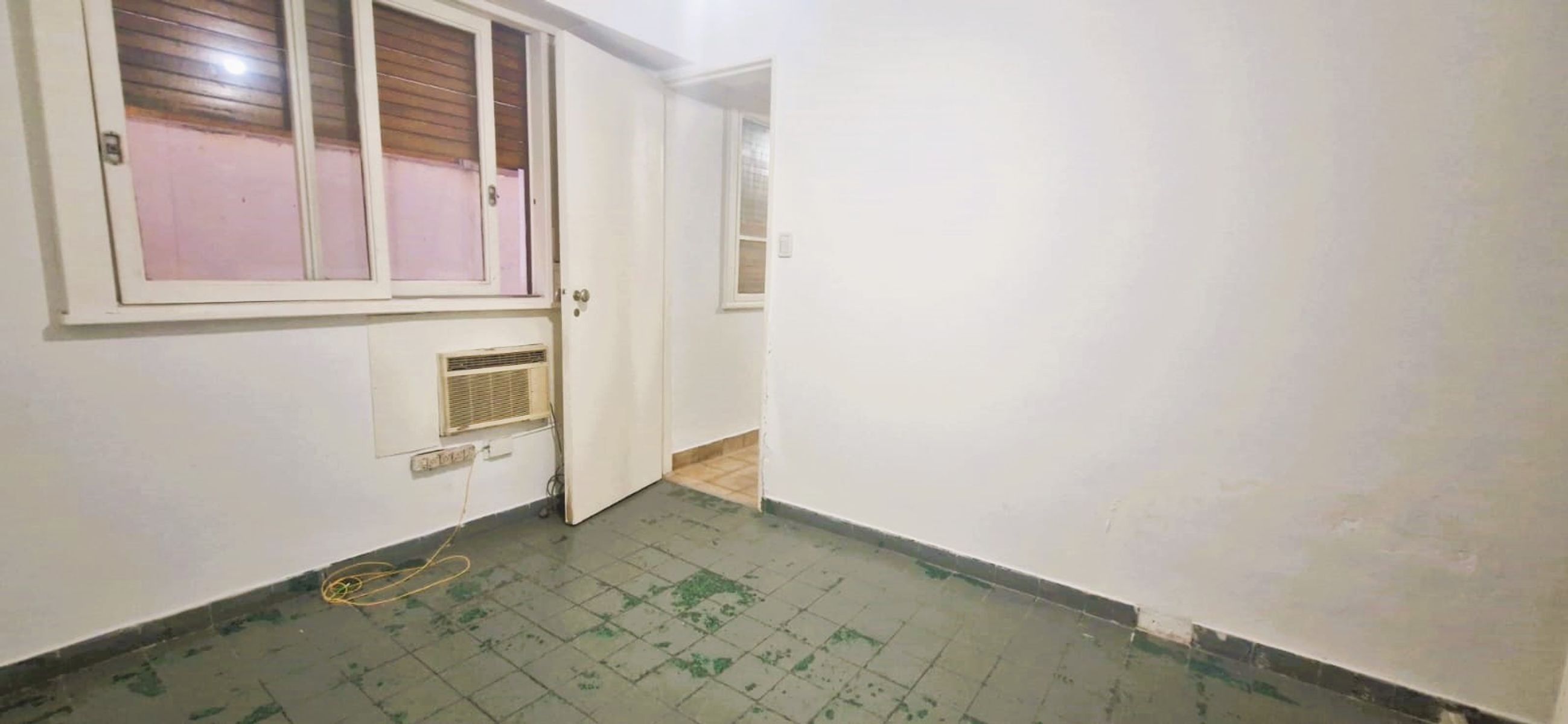 SE VENDE DEPARTAMENTO DOS AMBIENTES CON ESPACIO GUARDACOCHE — foto 11