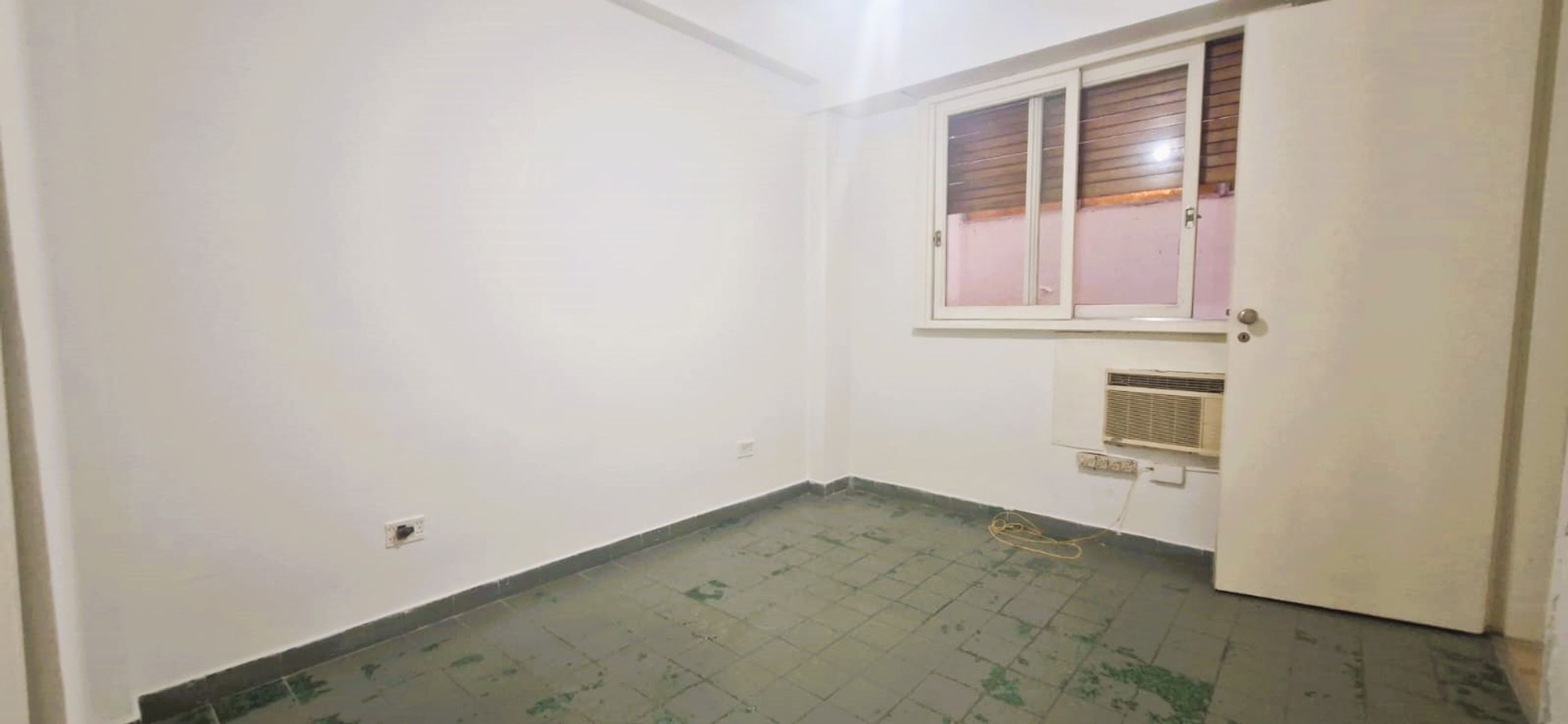 SE VENDE DEPARTAMENTO DOS AMBIENTES CON ESPACIO GUARDACOCHE — foto 12