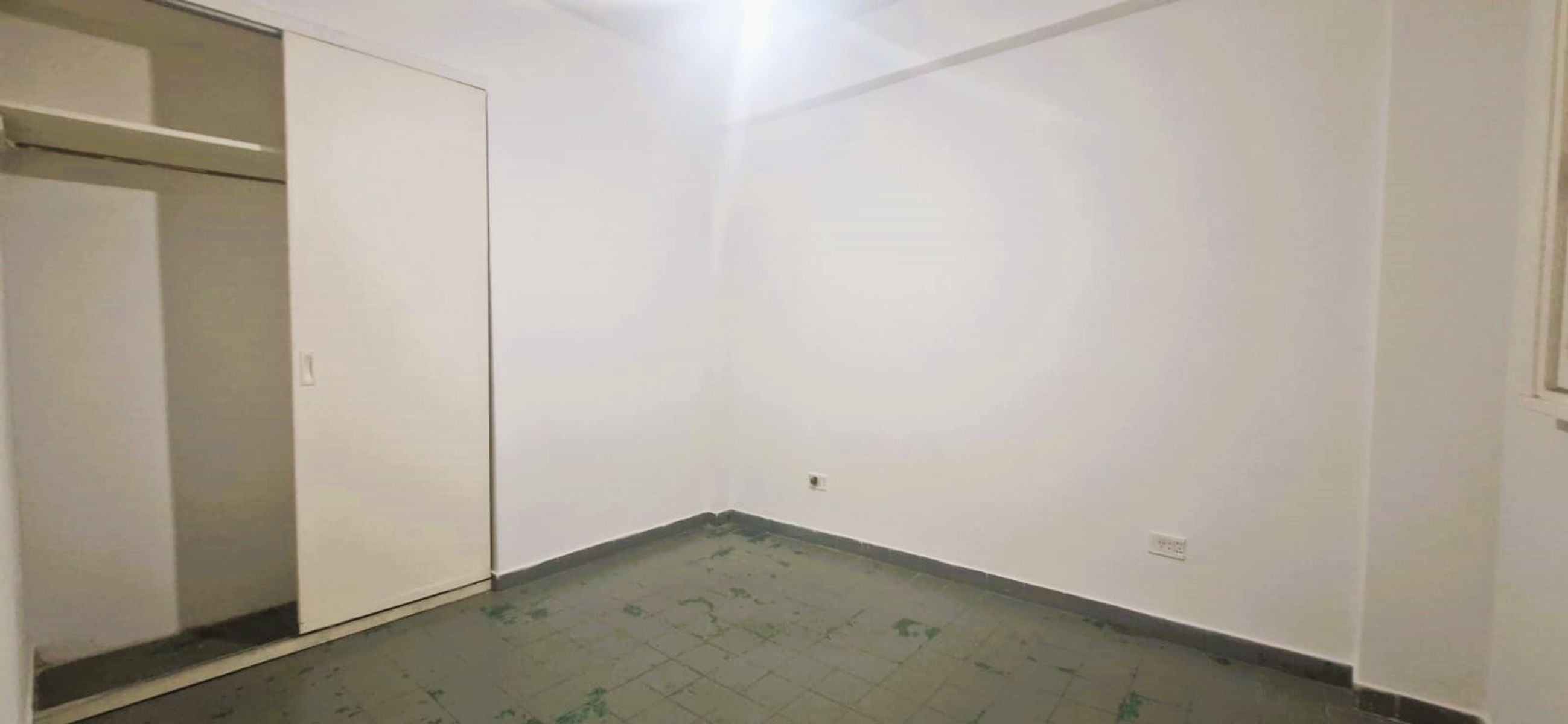 SE VENDE DEPARTAMENTO DOS AMBIENTES CON ESPACIO GUARDACOCHE — foto 13