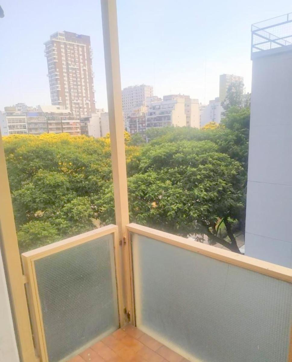 Muy buen tres ambientes en venta en el corazón de Belgrano
