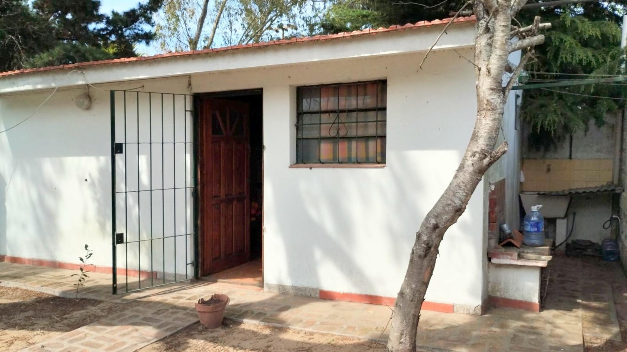 CASA DE 3 AMBIENTES SOBRE LOTE PROPIO MAS UN MONOAMBIENTE A 5 CUADRAS DELA PLAYA — foto 12