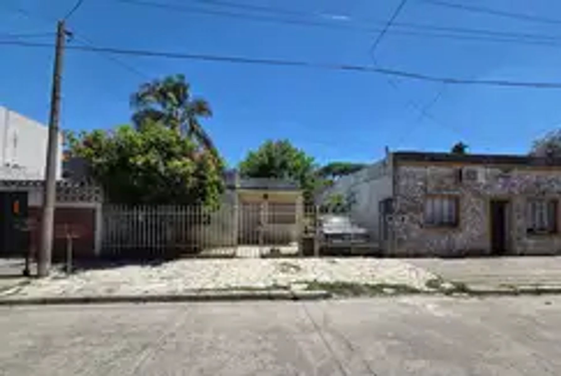 Casa en venta en Moron para refaccionar — foto 2