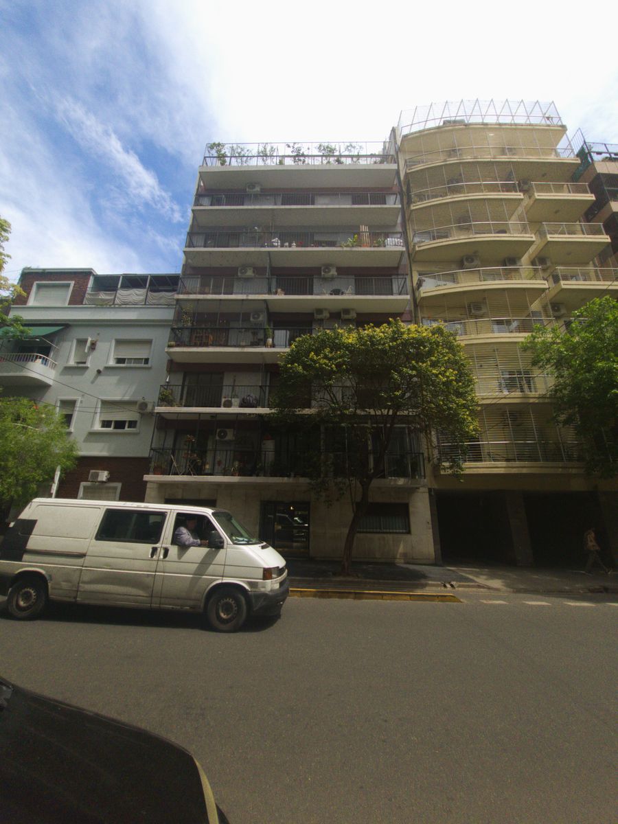 SE VENDE LUMINOSO 2 AMBIENTES EN BELGRANO - 1