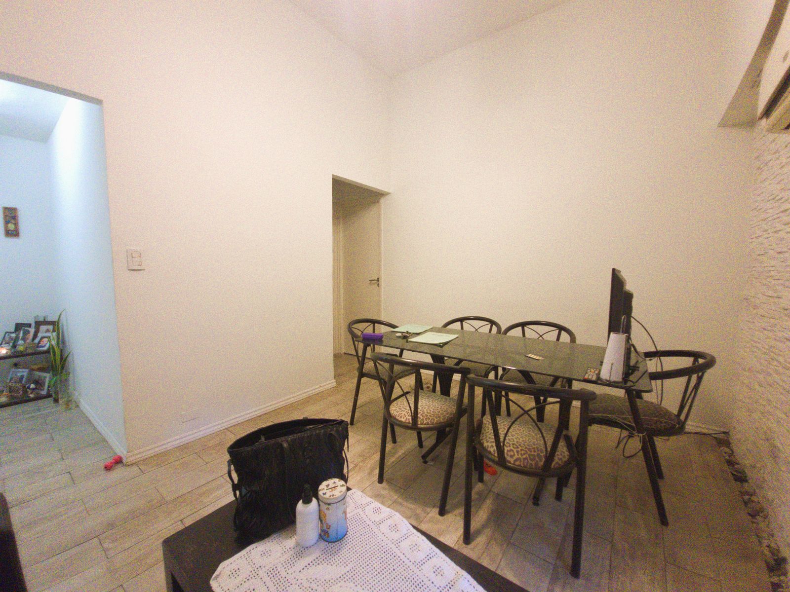 SE VENDE AMPLIO 3 AMBIENTES EN FLORES CON TERRAZA Y JARDÍN DE USO COMÚN - 7