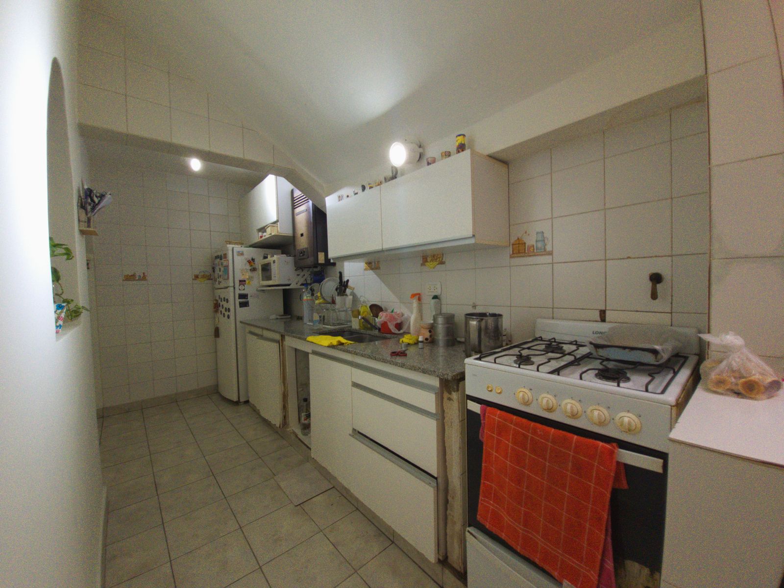 SE VENDE AMPLIO 3 AMBIENTES EN FLORES CON TERRAZA Y JARDÍN DE USO COMÚN - 12
