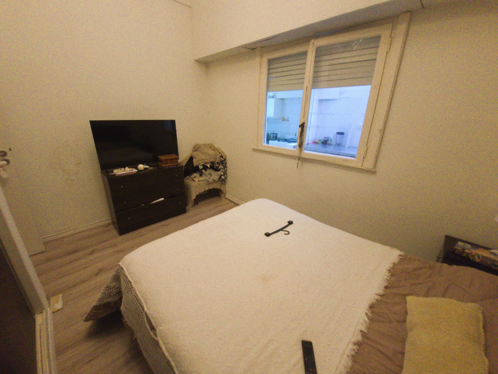 SE VENDE AMPLIO 3 AMBIENTES EN FLORES CON TERRAZA Y JARDÍN DE USO COMÚN - 14