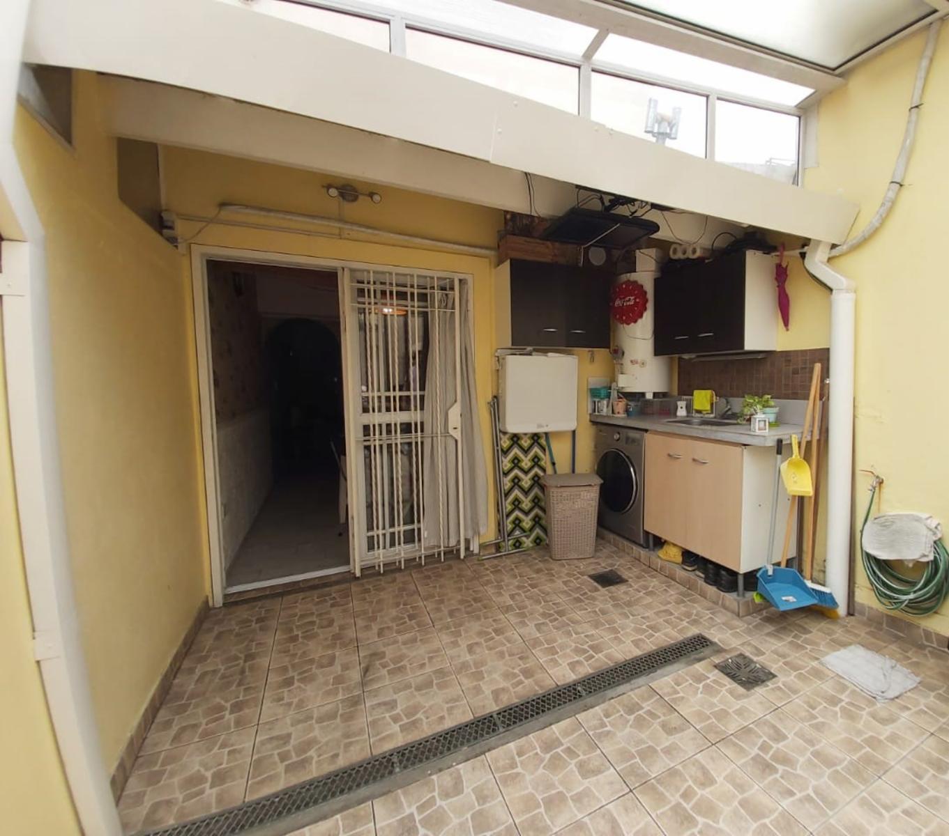 EXCELENTE DUPLEX DE 3/4 AMBIENTES EN RAMOS MEJIA SUR, CALLE AQUILES.DOLARES 92.000. SUSANA QUINELLI NEGOCIOS INMOBILIARIOS 156 583 7048 — foto 8