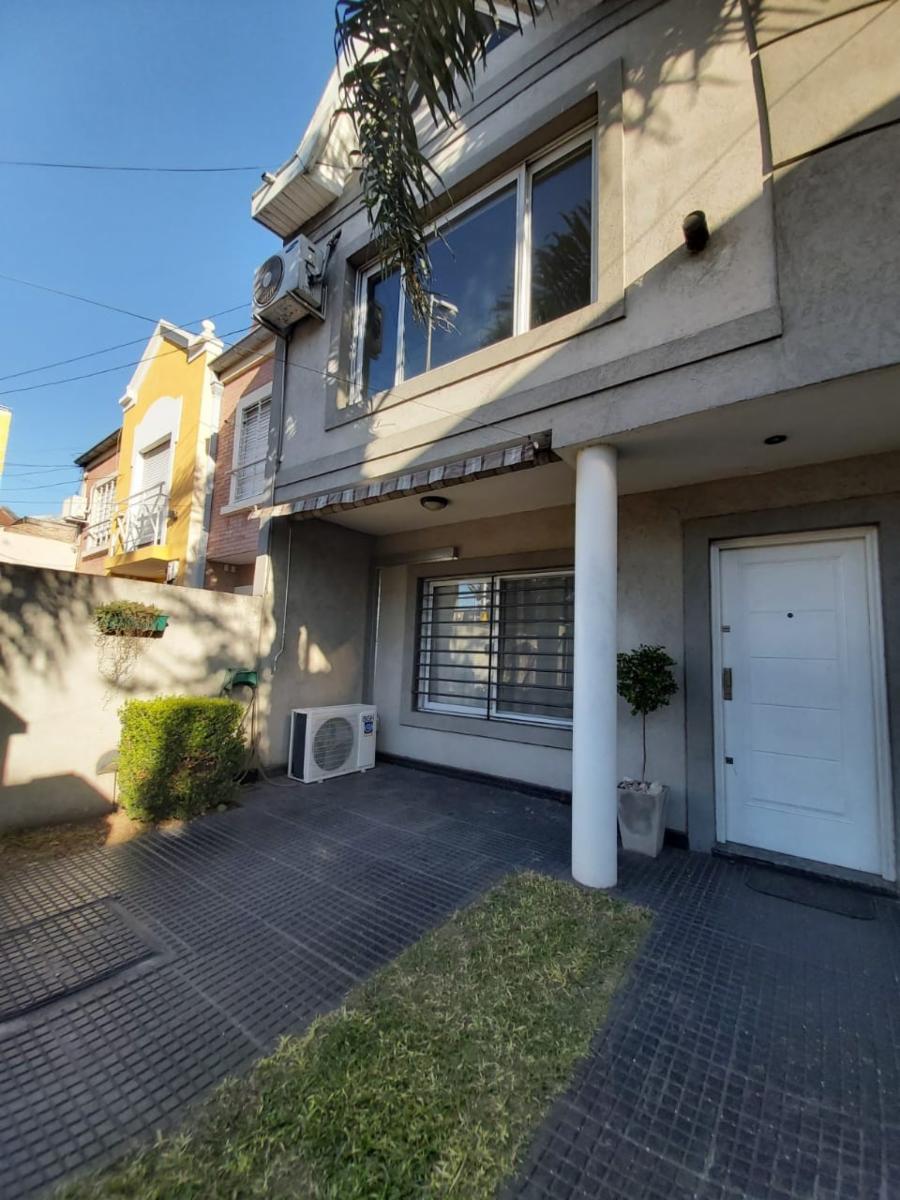 IMPECABLE DUPLEX . 2 EN EL LOTE DE 10 X 20. 4 AMBIENTES CALLE DE LOS DERECHOS HUMANOS, VILLA SARMIENTO.P.B. COCHERA CON ACCESO AUTOMATIZADO, . SUSANA QUINELLI NEGOCIOS INMOBILIARIOS 156 5837048 — foto 3