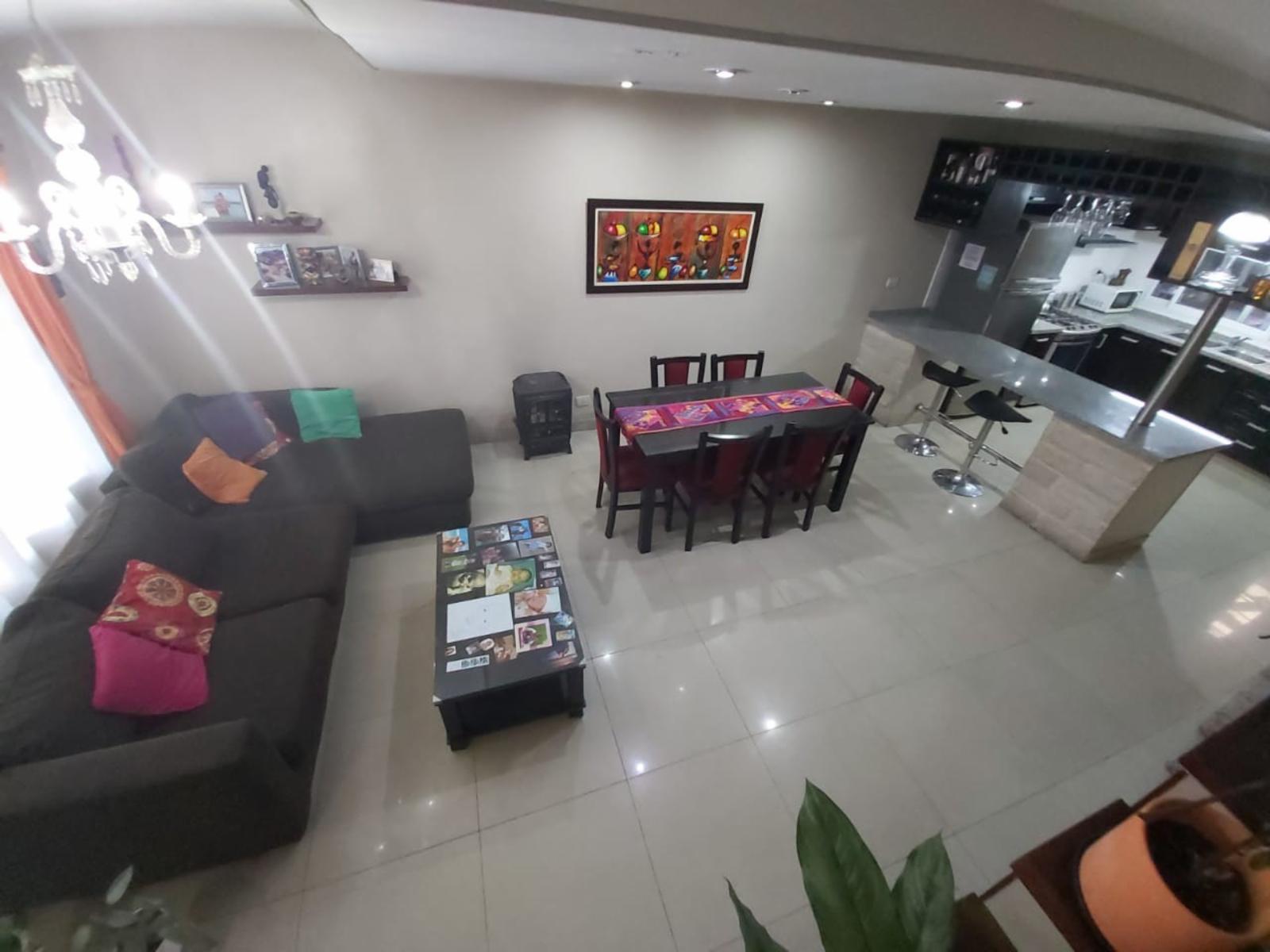 IMPECABLE DUPLEX . 2 EN EL LOTE DE 10 X 20. 4 AMBIENTES CALLE DE LOS DERECHOS HUMANOS, VILLA SARMIENTO.P.B. COCHERA CON ACCESO AUTOMATIZADO, . SUSANA QUINELLI NEGOCIOS INMOBILIARIOS 156 5837048 — foto 6