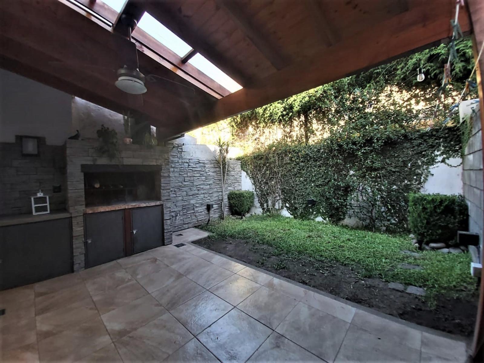 IMPECABLE DUPLEX . 2 EN EL LOTE DE 10 X 20. 4 AMBIENTES CALLE DE LOS DERECHOS HUMANOS, VILLA SARMIENTO.P.B. COCHERA CON ACCESO AUTOMATIZADO, . SUSANA QUINELLI NEGOCIOS INMOBILIARIOS 156 5837048 — foto 13
