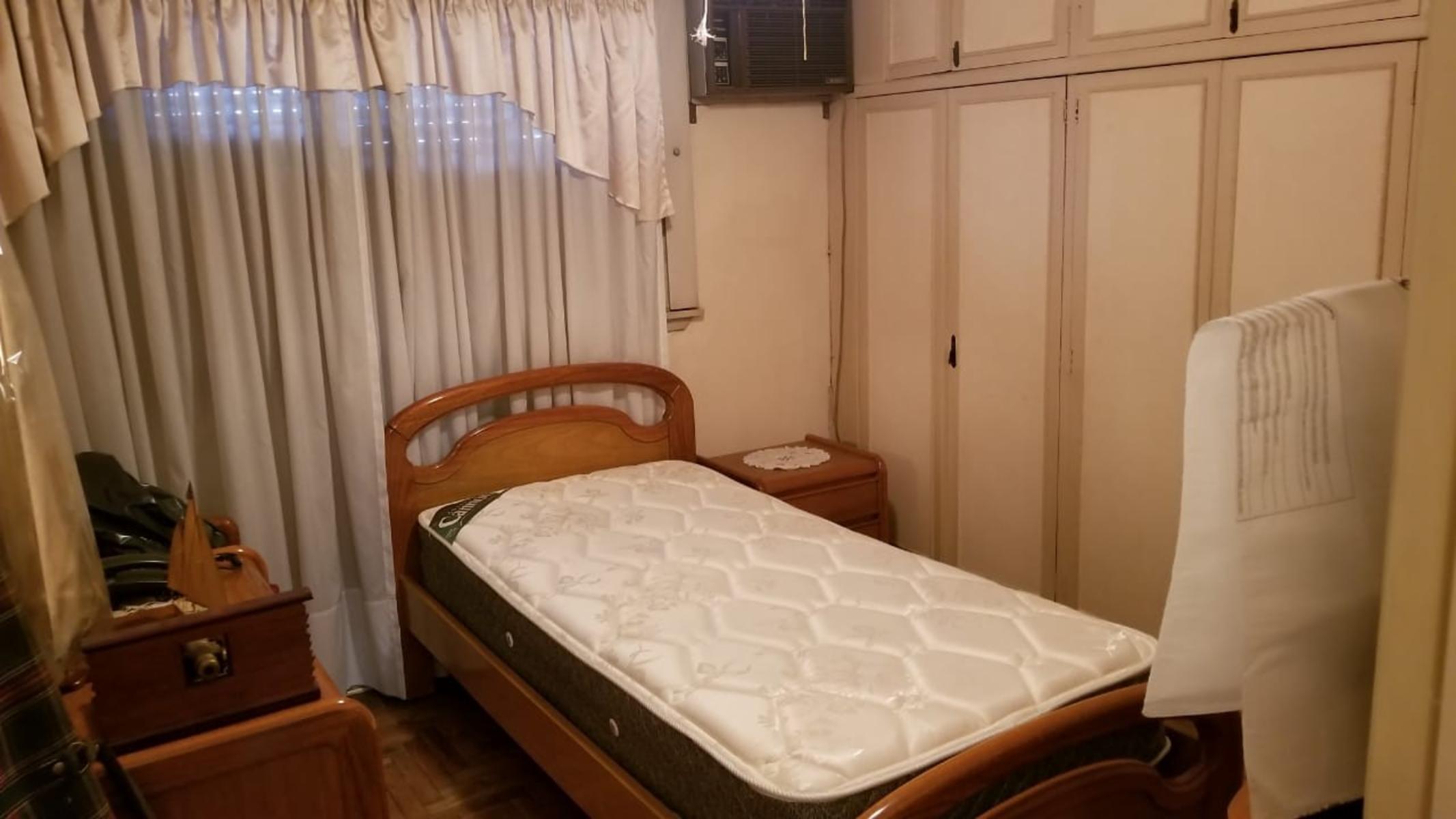IMPORTANTE CHALET EN RAMOS MEJIA, CALLE ALVARADO Y AVELLANEDA, 3 AMBIENTES CON PATIO Y COCHERA CUBIERTA, PARRILLA. SUSANA QUINELLI NEGOCIOS INMOBILIARIOS 156 5837048 — foto 7