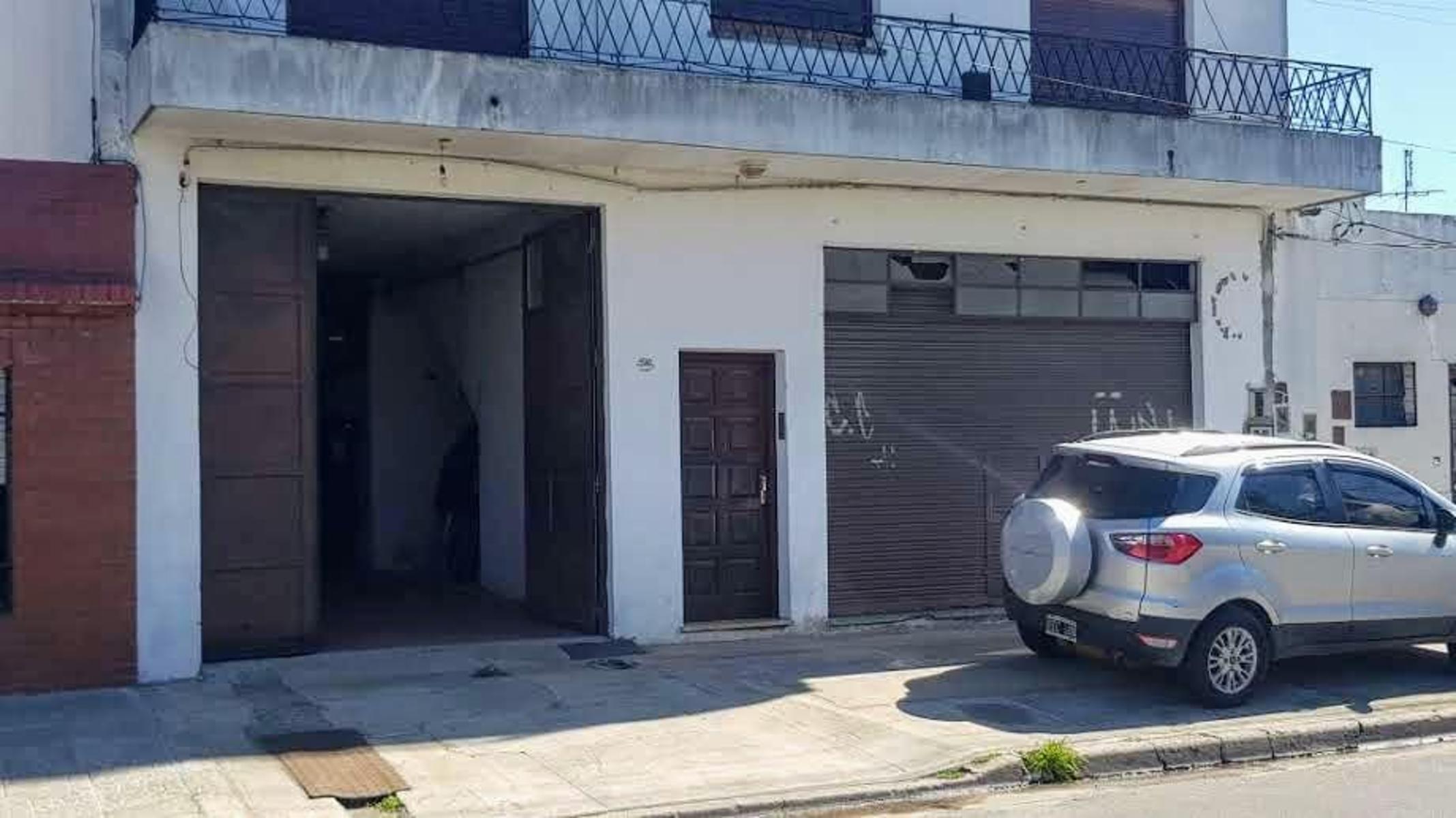 SE VENDE DEPARTAMENTO DE 4 AMBIENTES EN PLANTA ALTA, GALPON Y LOCAL EN PLANTA BAJA. CALLE BULNES 2300 EL PALOMAR. SUSANA QUINELLI NEGOCIOS INMOBILIARIOS — foto 3