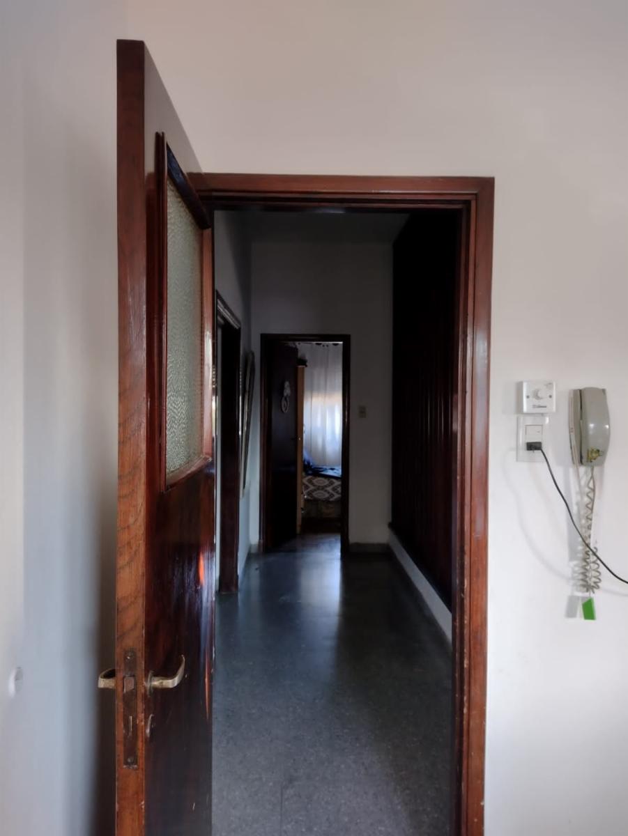 SE VENDE DEPARTAMENTO DE 4 AMBIENTES EN PLANTA ALTA, GALPON Y LOCAL EN PLANTA BAJA. CALLE BULNES 2300 EL PALOMAR. SUSANA QUINELLI NEGOCIOS INMOBILIARIOS — foto 15