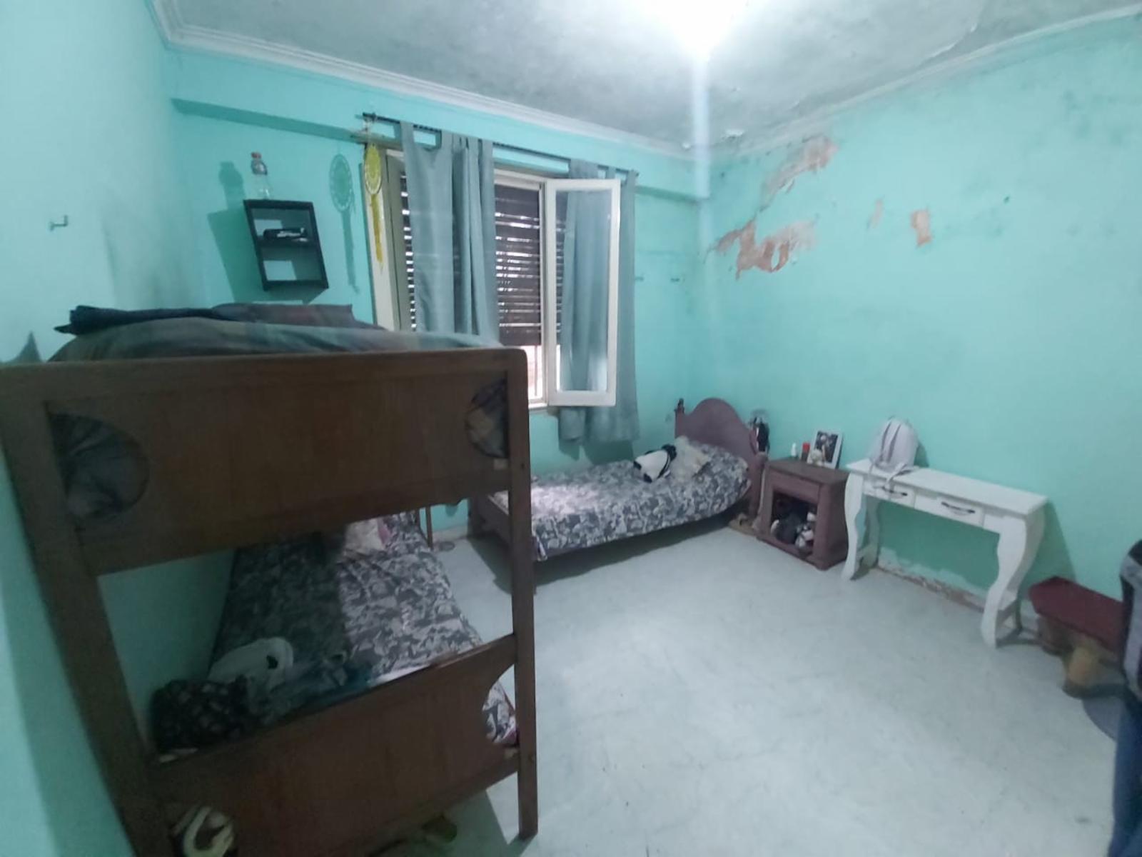 SE VENDE CASA CON LOTE PROPIO EN VILLA SARMIENTO. CALLE J.PORTELA AL 1200, 3 AMBIENTES CON COCHERA. SUSANA QUINELLI NEGOCIOS INMOBILIARIOS 4 659 5544 156 5837048 — foto 6