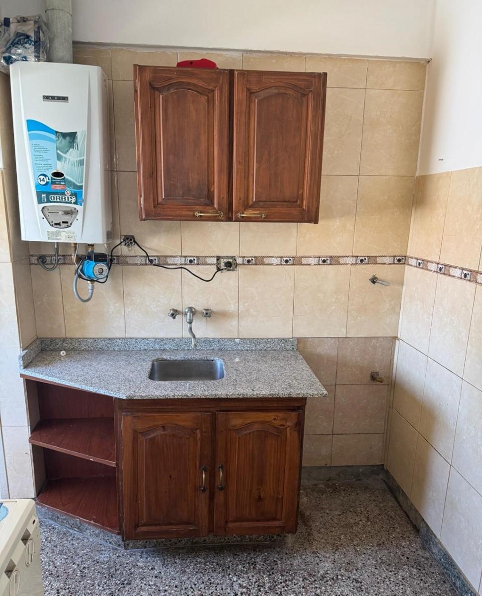 DEPARTAMENTO AL CONTRAFRENTE 1º P. 3 AMB V.STO — foto 6