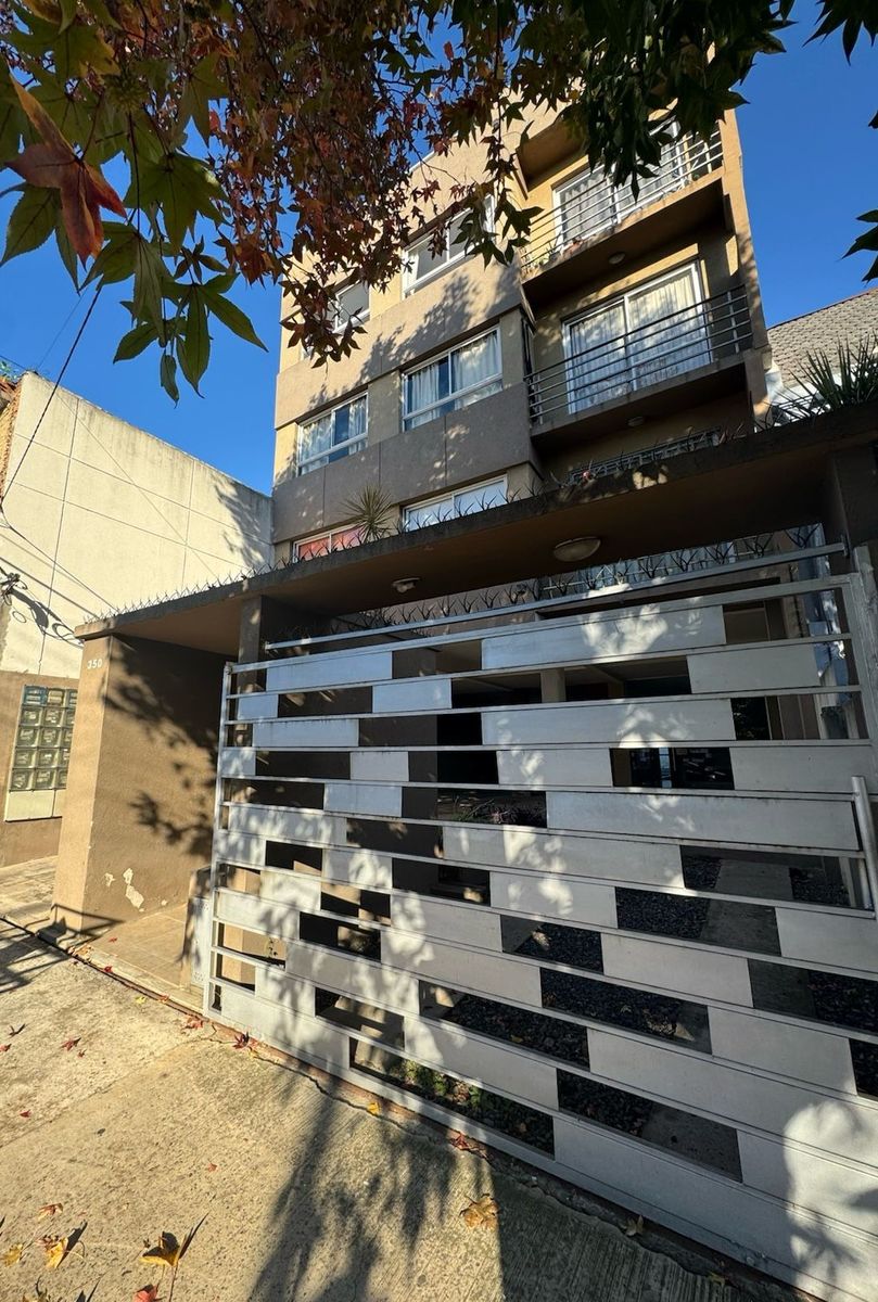 DEPARTAMENTO 3 AMB.V.STO - 2