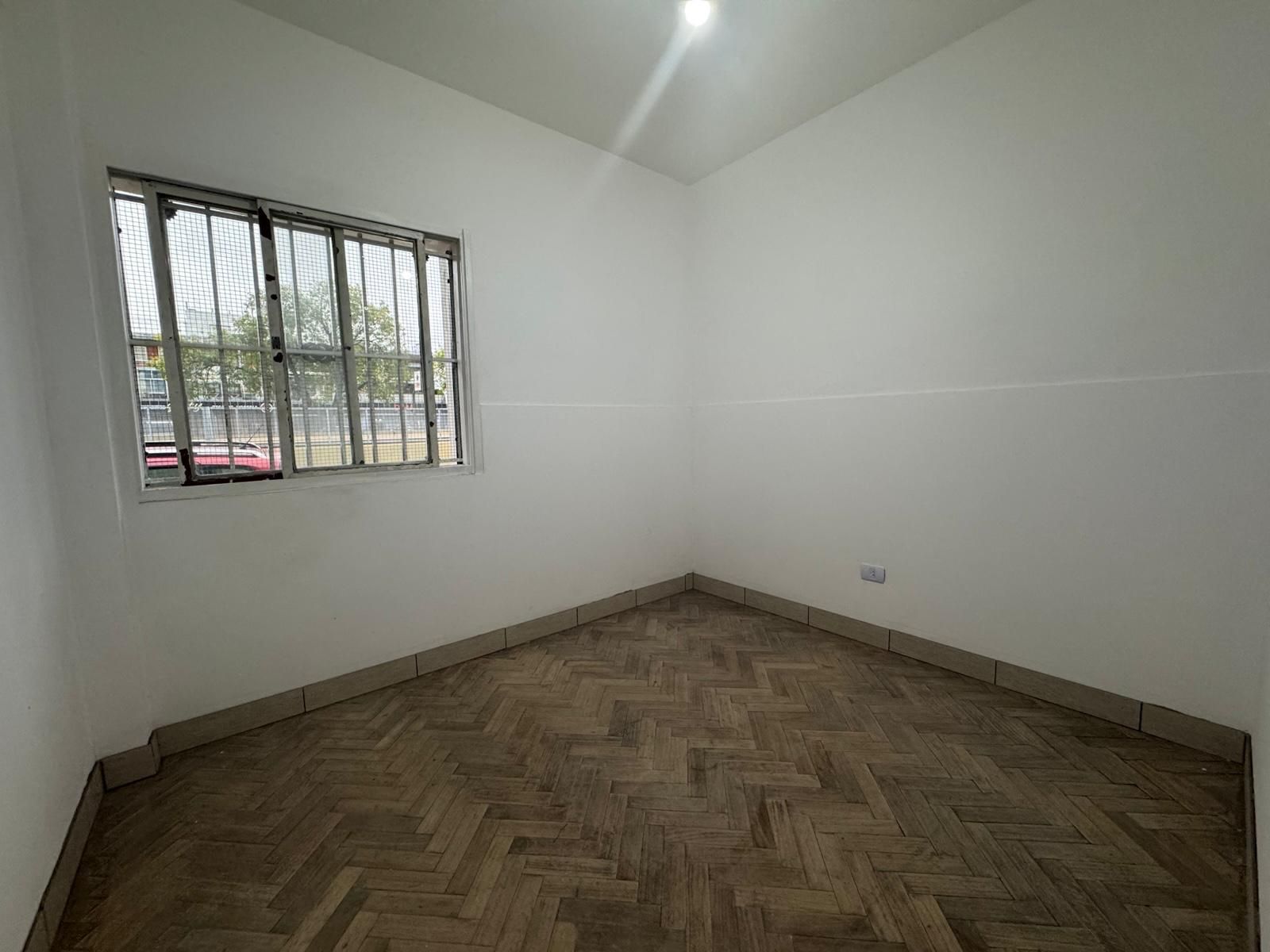 DEPARTAMENTO EN P.B.3 AMB.V.STO - 9