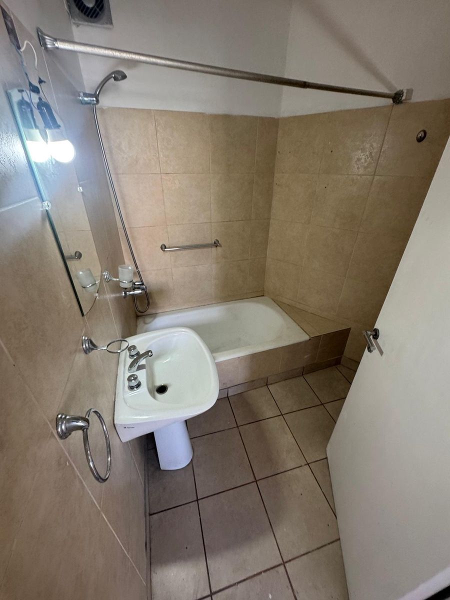 DEPARTAMENTO 1R.PISO2 AMB HAEDO - 13
